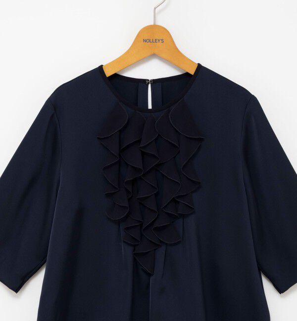 NOLLEY'S「ウォッシャブルオトナサテンラッフルブラウス」|シャツ・ブラウス|