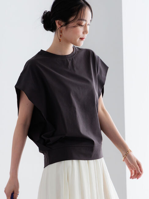 Te chichi「【接触冷感/遮熱/吸水速乾】ショルダータックドルマンTシャツ」|Tシャツ・カットソー|チャコールグレー