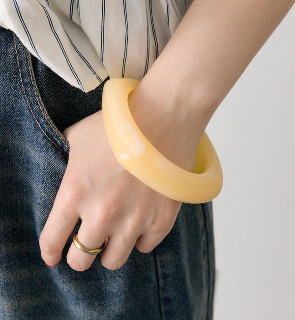  「クリアマーブルスクエアバングル」|ブローチ・コサージュ|ベージュ