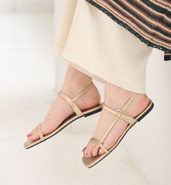 BEAUTY&YOUTH UNITED ARROWS「スマート ヘンケイ Tストラップ サンダル」|サンダル|