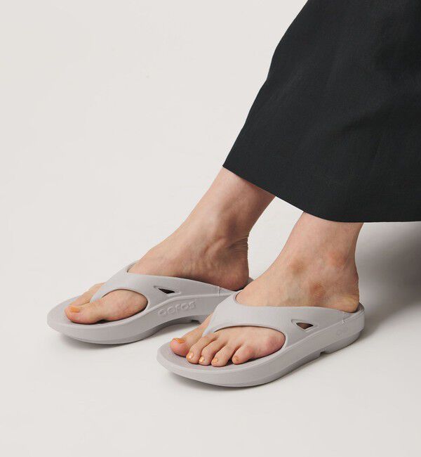 UNITED ARROWS「＜OOFOS＞OOriginal サンダル」|サンダル|LT.GRAY