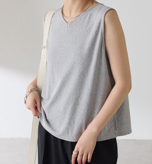  「【ドライタッチ/前後2WAYで着れる】リネンライクカットタンクトップ」|Tシャツ・カットソー|