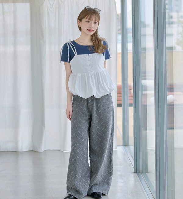  「【夏デニム/下半身痩せ/2サイズ展開】ワイドフラワーエンブロイダリーデニム」|デニム|