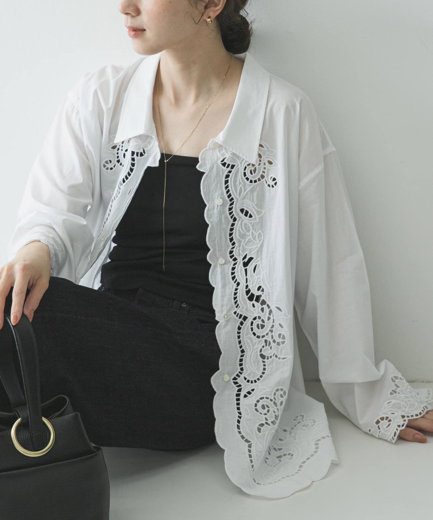 URBAN RESEARCH「カットワーク刺繍シャツ」|シャツ・ブラウス|ホワイト