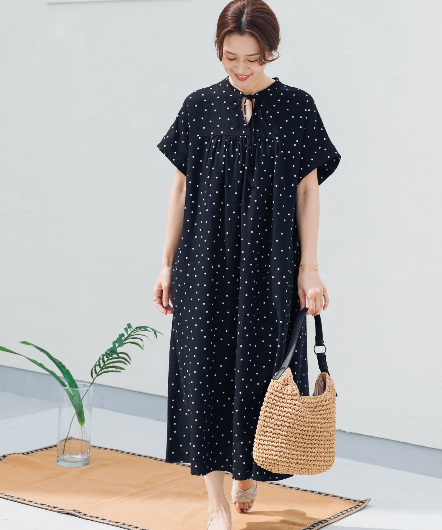 URBAN RESEARCH DOORS「リネンリヨセルドットワンピース」|ワンピース|