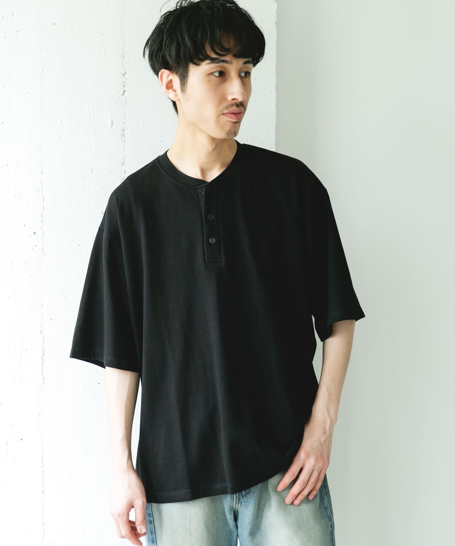 URBAN RESEARCH DOORS「TOMPKINS ヘンリーネック ショートスリーブ Tシャツ」|Tシャツ・カットソー|