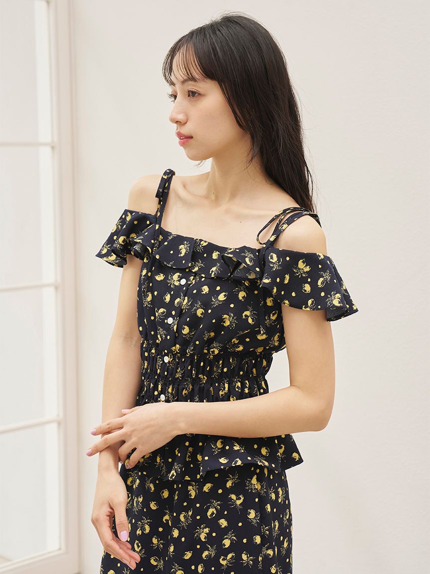 SNIDEL「Sustainableフルーツプリントシャーリングブラウス」|シャツ・ブラウス|