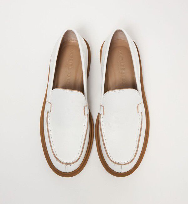 ODETTE E ODILE「プレーンモカ フラット30&uarr;」|ローファー|WHITE