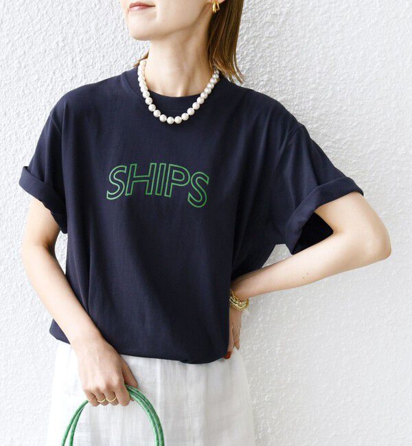 SHIPS for women「【累計販売数7.5万枚突破!!】《一部追加予約》【WEB限定】 SHIPS ラウンド プリント ロゴ TEE」|Tシャツ・カットソー|