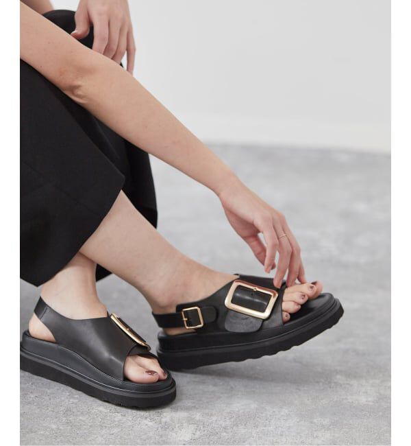 journal standard L'essage「《WEB限定カラーあり》別注【MOHI / モヒ】ストラップ バックルサンダル」|サンダル|