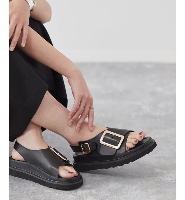 journal standard L'essage「《WEB限定カラーあり》別注【MOHI / モヒ】ストラップ バックルサンダル」|サンダル|