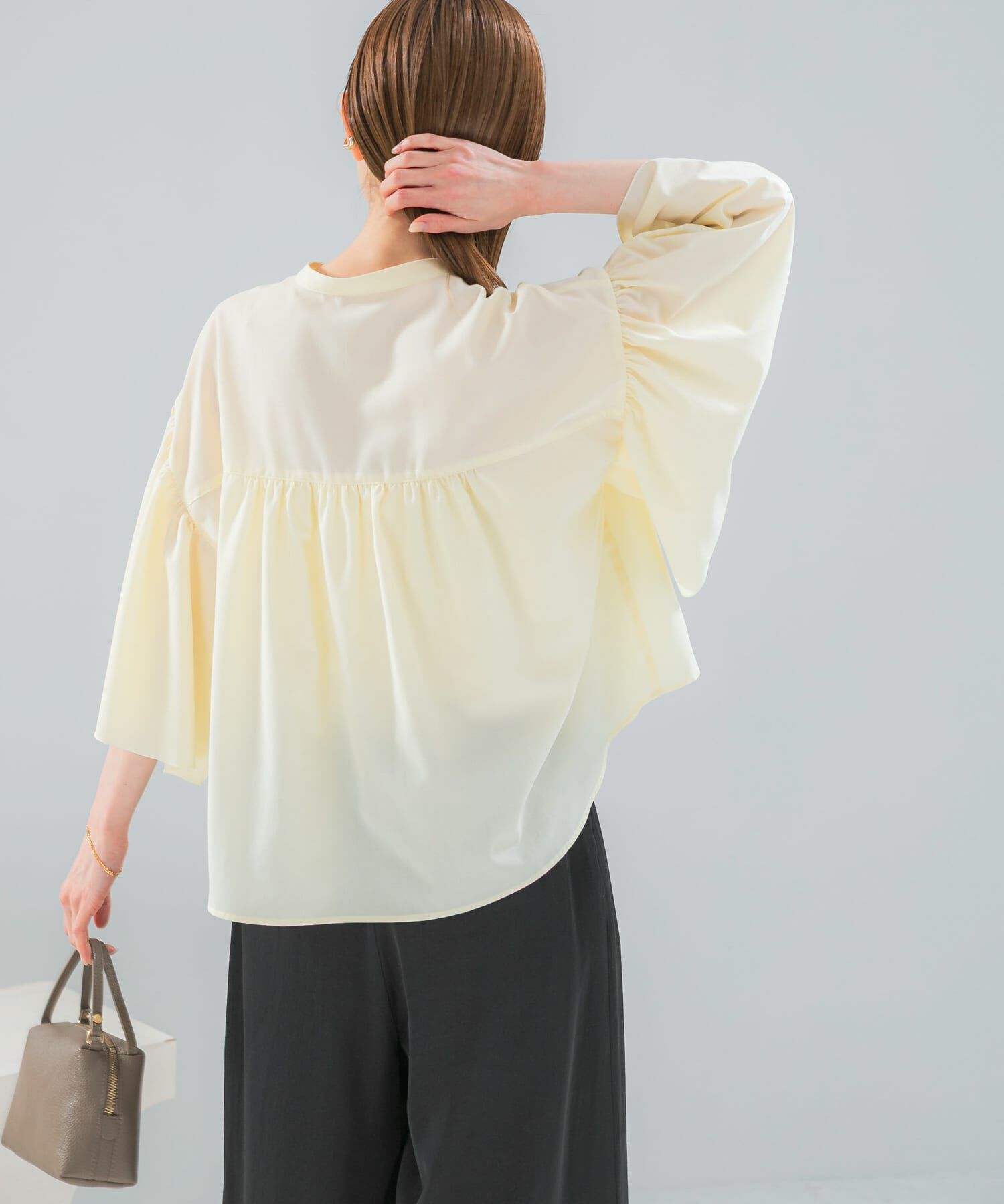 URBAN RESEARCH ROSSO「『一部WEB限定カラー』UVカットウォッシャブルリネン混ブラウス」|シャツ・ブラウス|