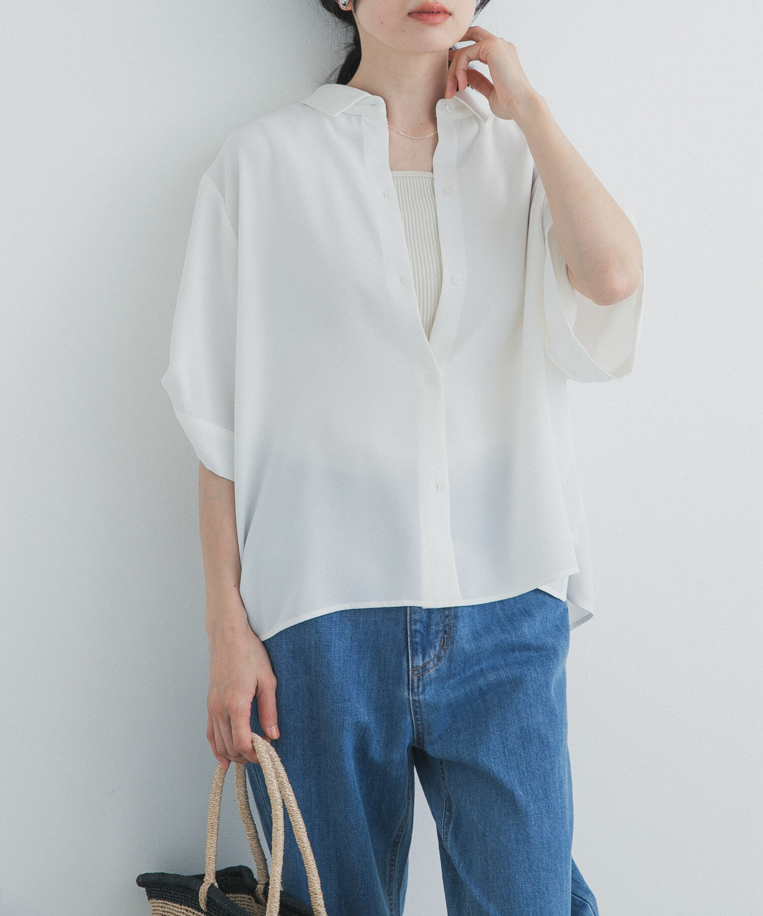 URBAN RESEARCH DOORS「タックスリーブシャツ」|シャツ・ブラウス|オフホワイト