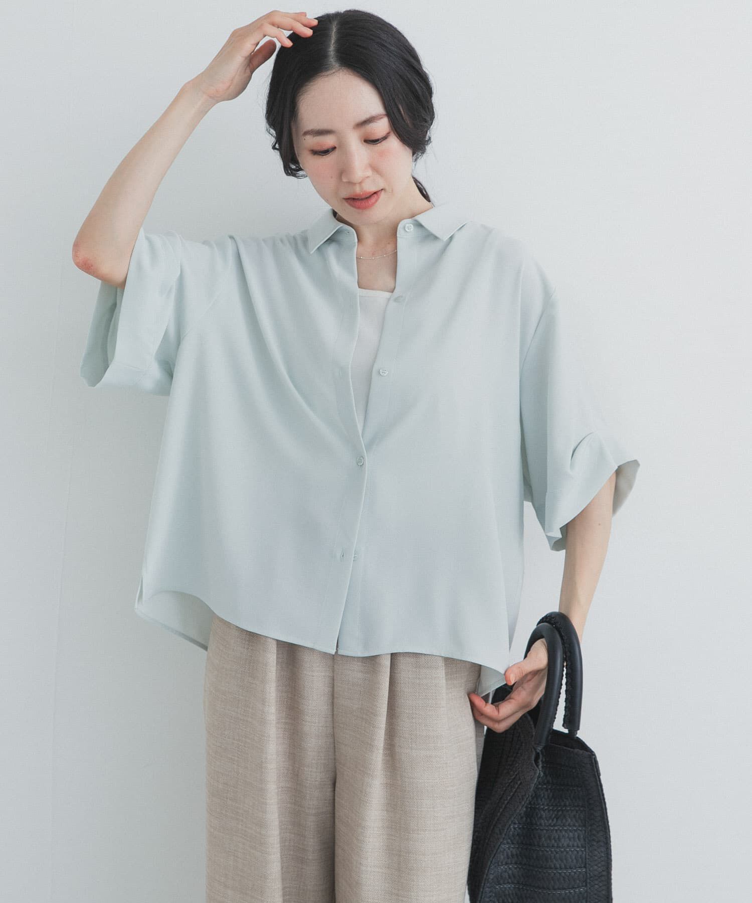 URBAN RESEARCH DOORS「タックスリーブシャツ」|シャツ・ブラウス|