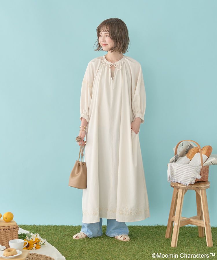 AMERICAN HOLIC「【WEB限定】Moomin 刺繍スキッパーワンピース」|ワンピース|Ivory