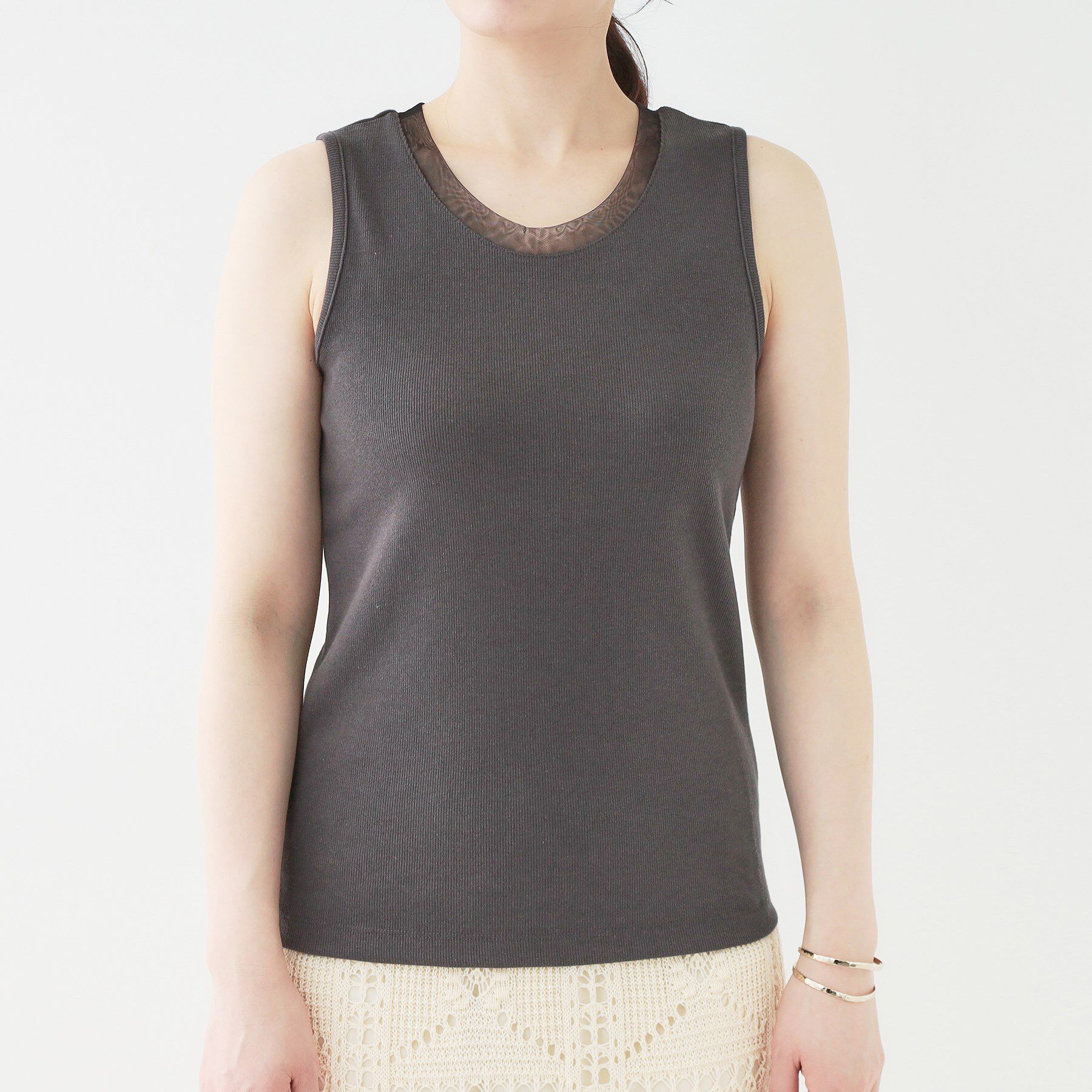 SHOO･LA･RUE「【洗える/S-LL】シアーネックがこなれ見え リブタンクトップ」|Tシャツ・カットソー|