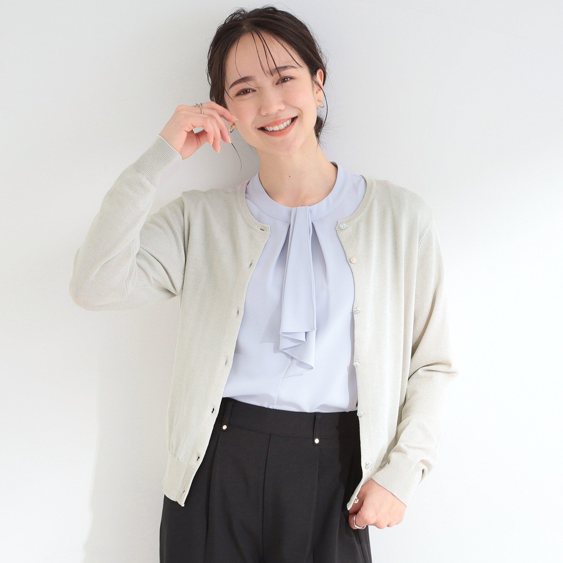 SHOO･LA･RUE「【UV/アンチピリング/S-LL/洗濯機可】ビジューが華やか マルチボタンカーディガン」|カーディガン|