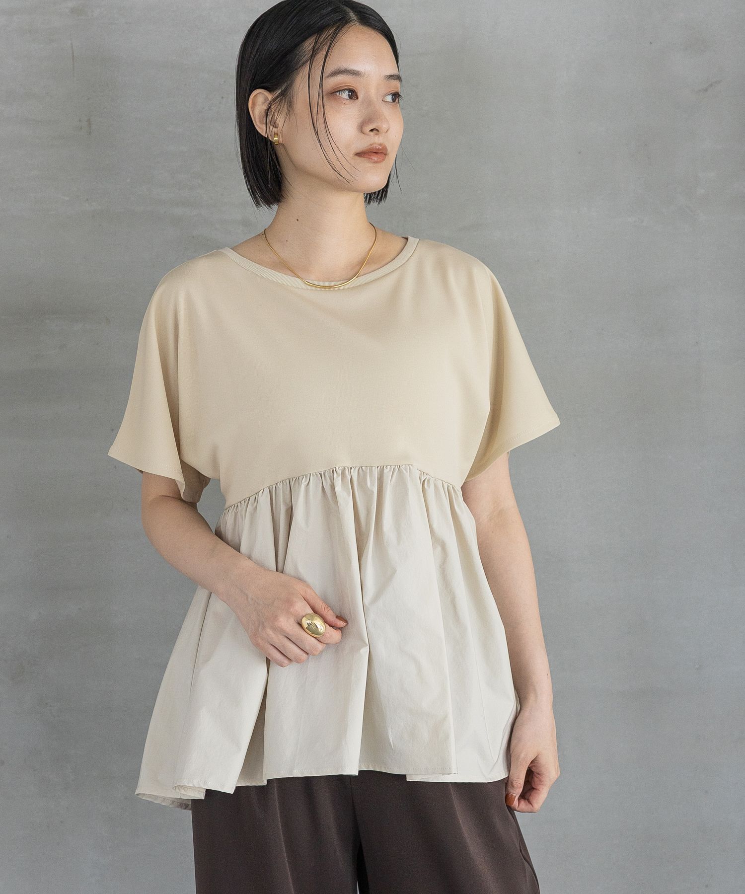A part by 「ペプラムTシャツ」|Tシャツ・カットソー|ベージュ