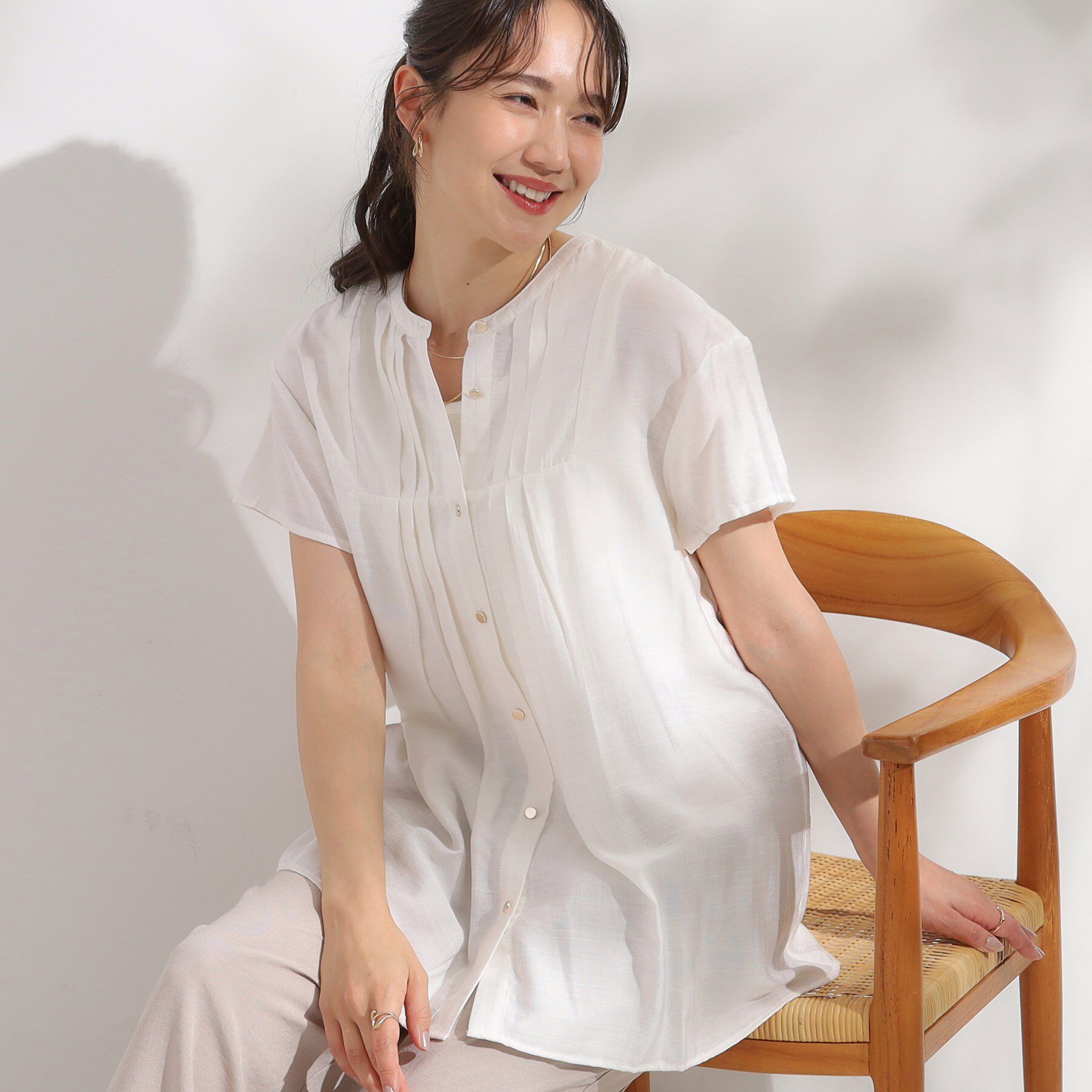 SHOO･LA･RUE「【S-LL/ひんやり】インせず決まる タックプリーツシャツ」|シャツ・ブラウス|オフホワイト(003