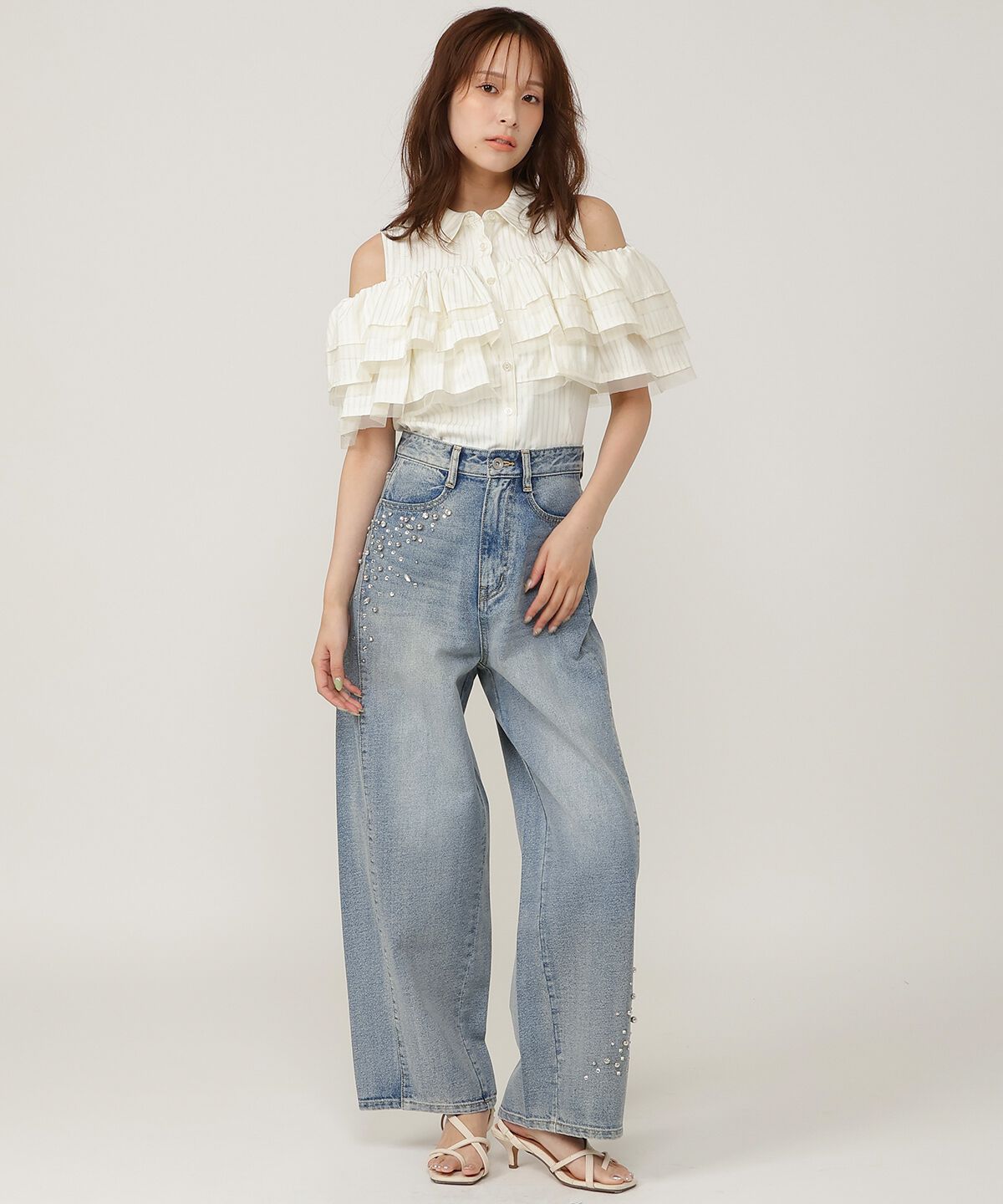 アンドクチュール「ビジューデニムワイドパンツ」|デニム|