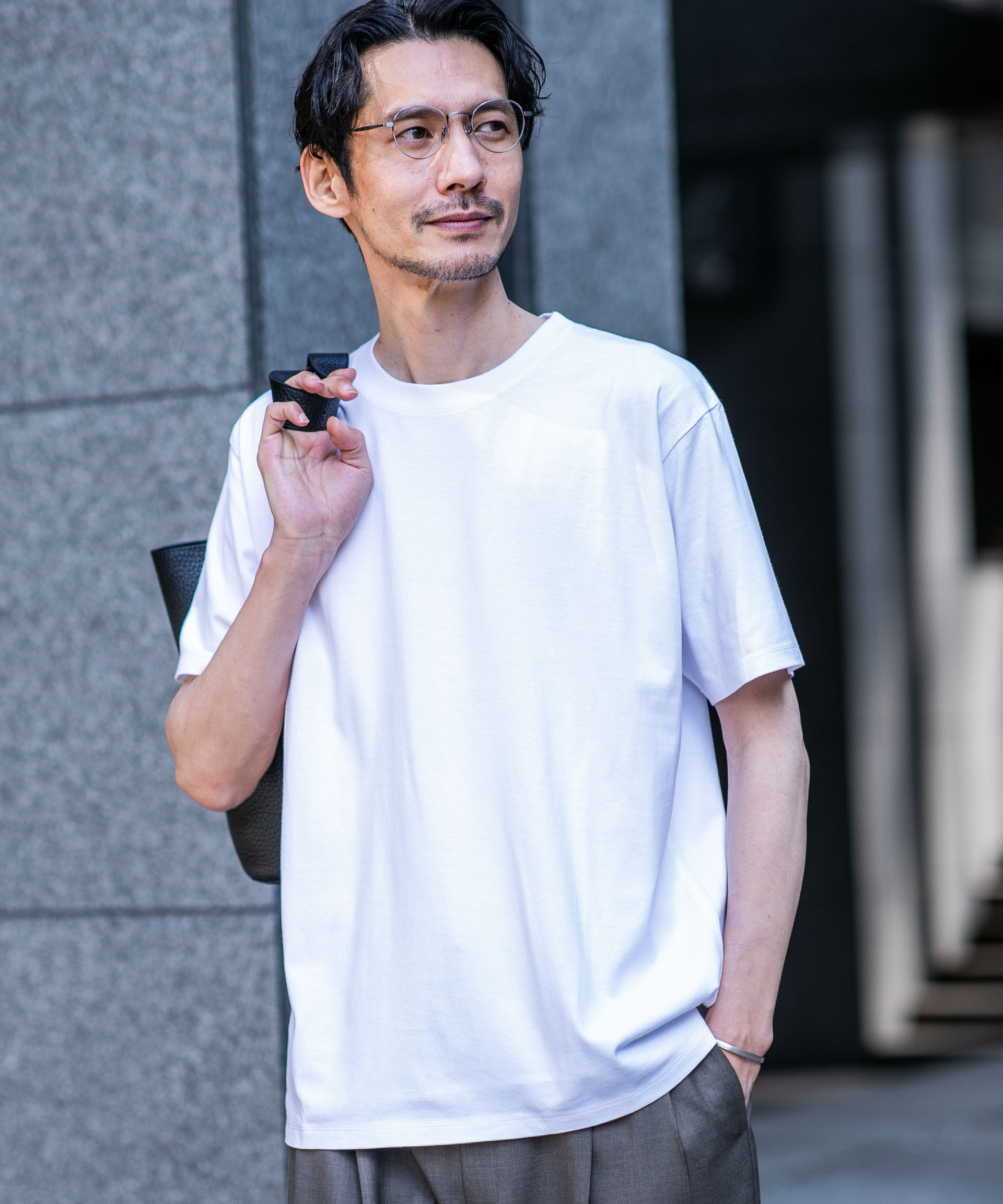nano･universe「Anti Soaked(R) 汗染み防止 ライトウェイト 5.6oz ミドルシルエットTシャツ」|Tシャツ・カットソー|ホワイト