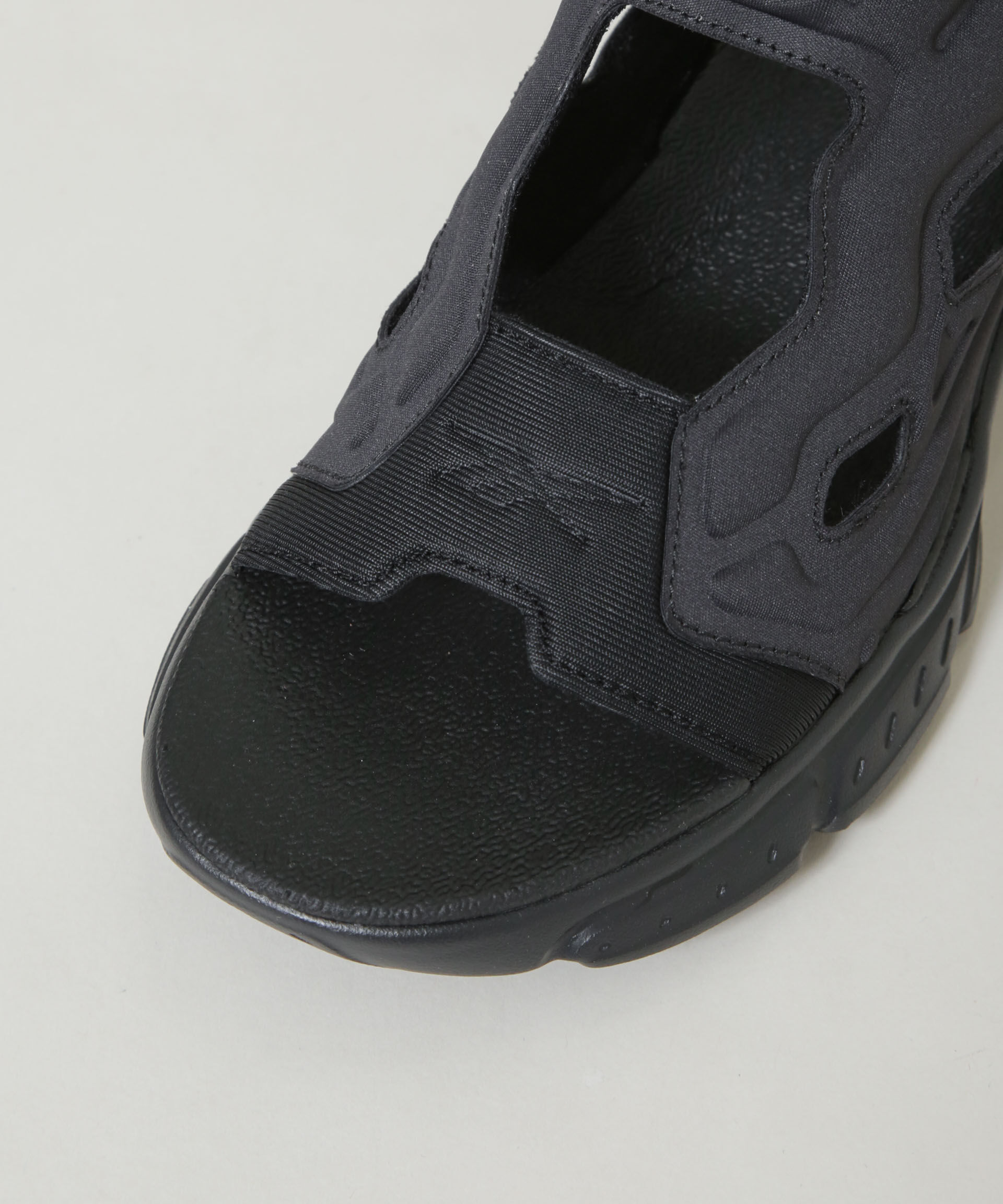nano･universe「Reebok/INSTAPUMP FURY SANDAL」|サンダル|