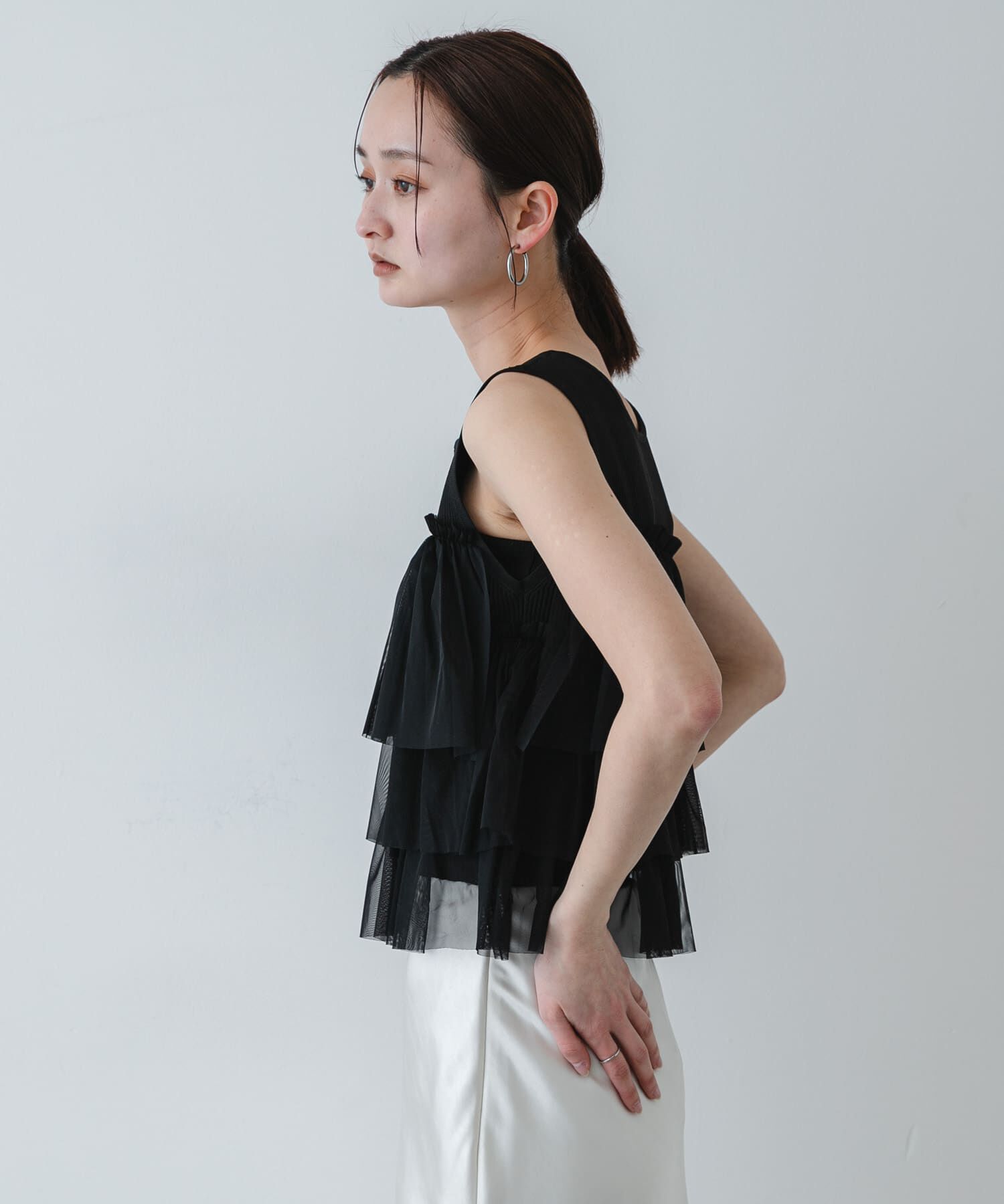 SENSE OF PLACE by URBAN RESEARCH「『洗濯可』ダブルジップフリルニットトップ」|ニット・セーター|