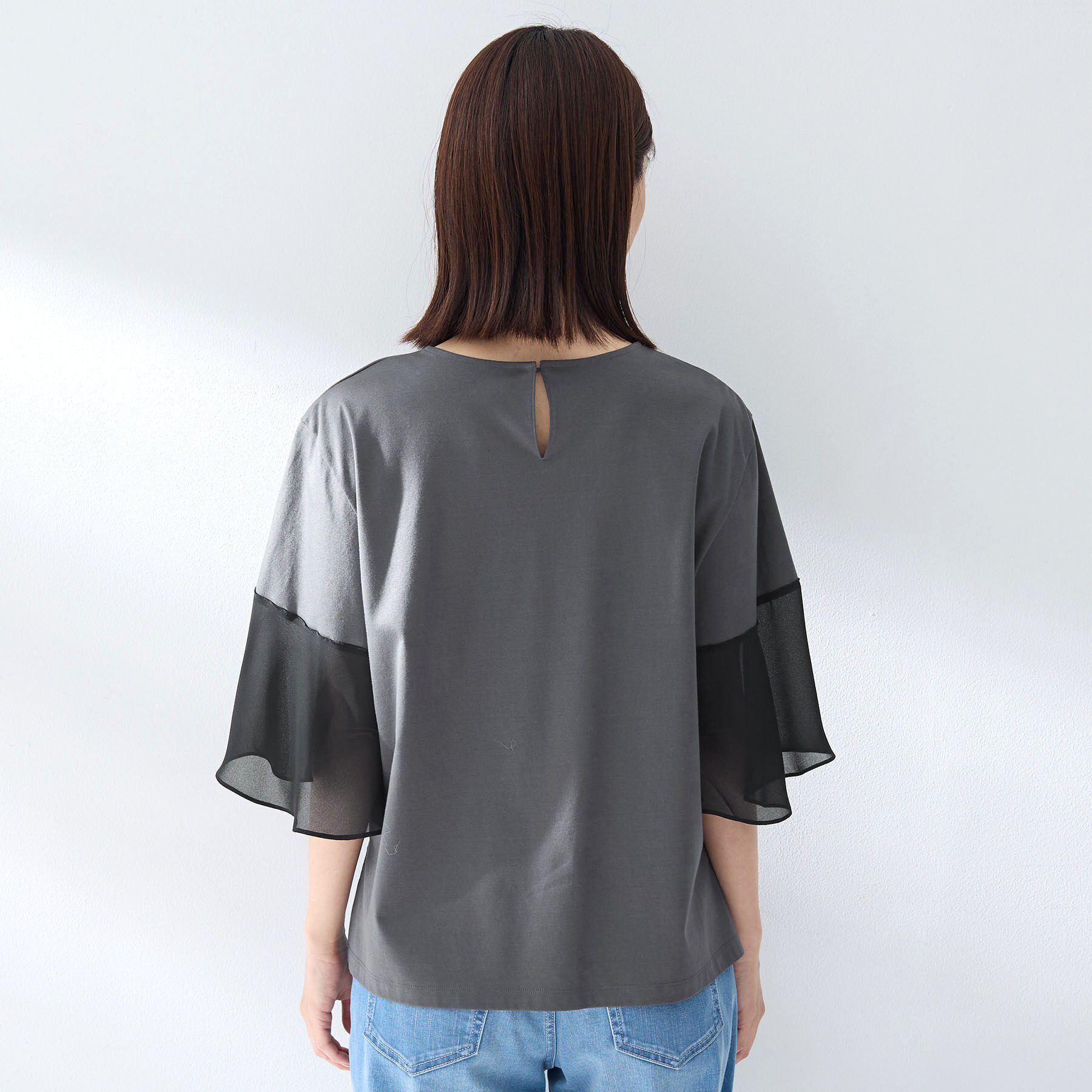 UNTITLED「【洗える／袖シアー／Tシャツ風】袖シアープルオーバー」|Tシャツ・カットソー|