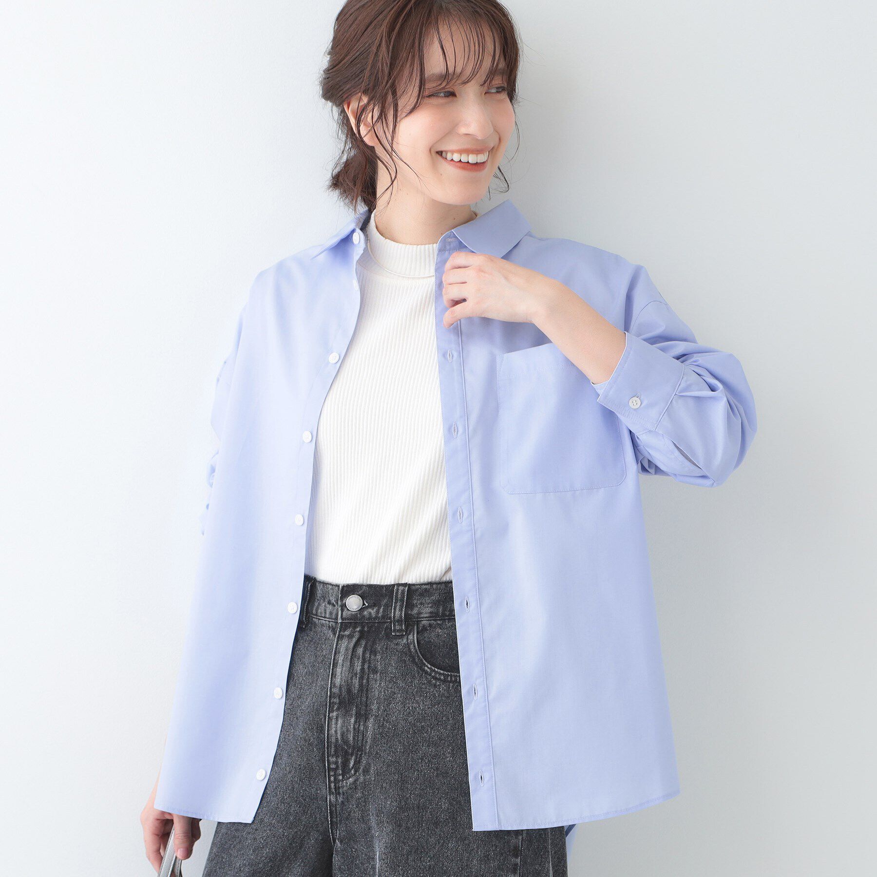SHOO･LA･RUE「【洗える/S-LL】シーズン問わず合わせやすい ベーシックカラーシャツ」|シャツ・ブラウス|サックスブルー(09