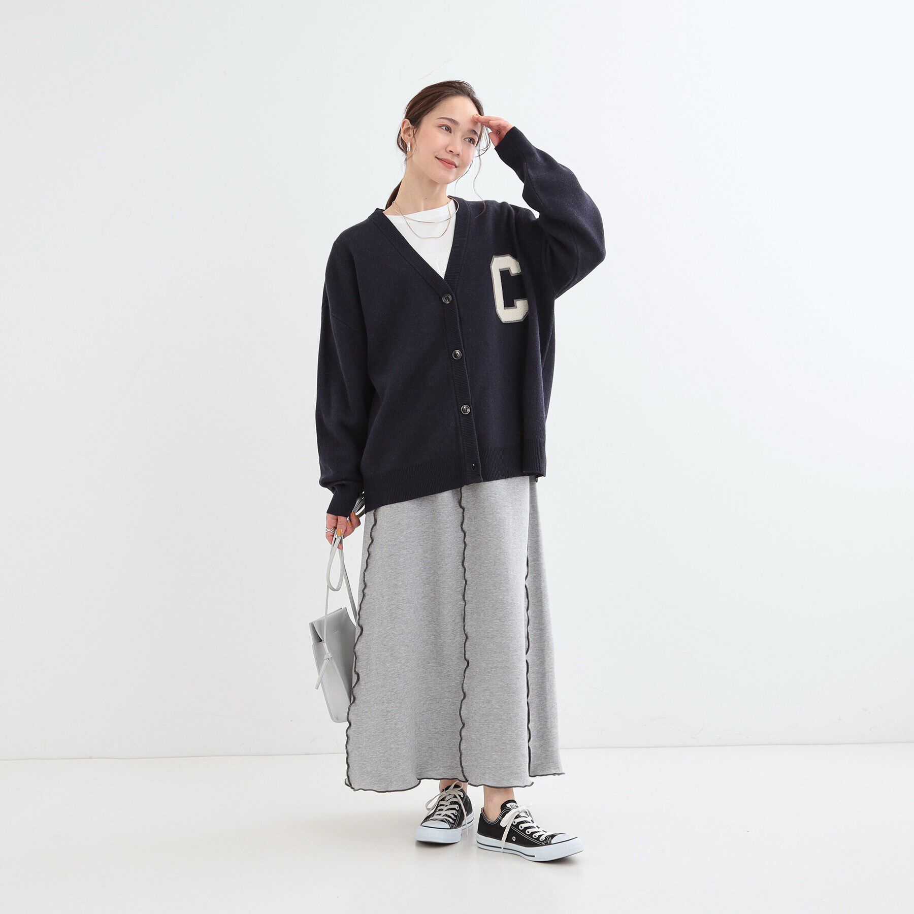 SHOO･LA･RUE「【S-LL/体型カバー】刺繍アソート Vネック ゆるニットカーディガン」|カーディガン|