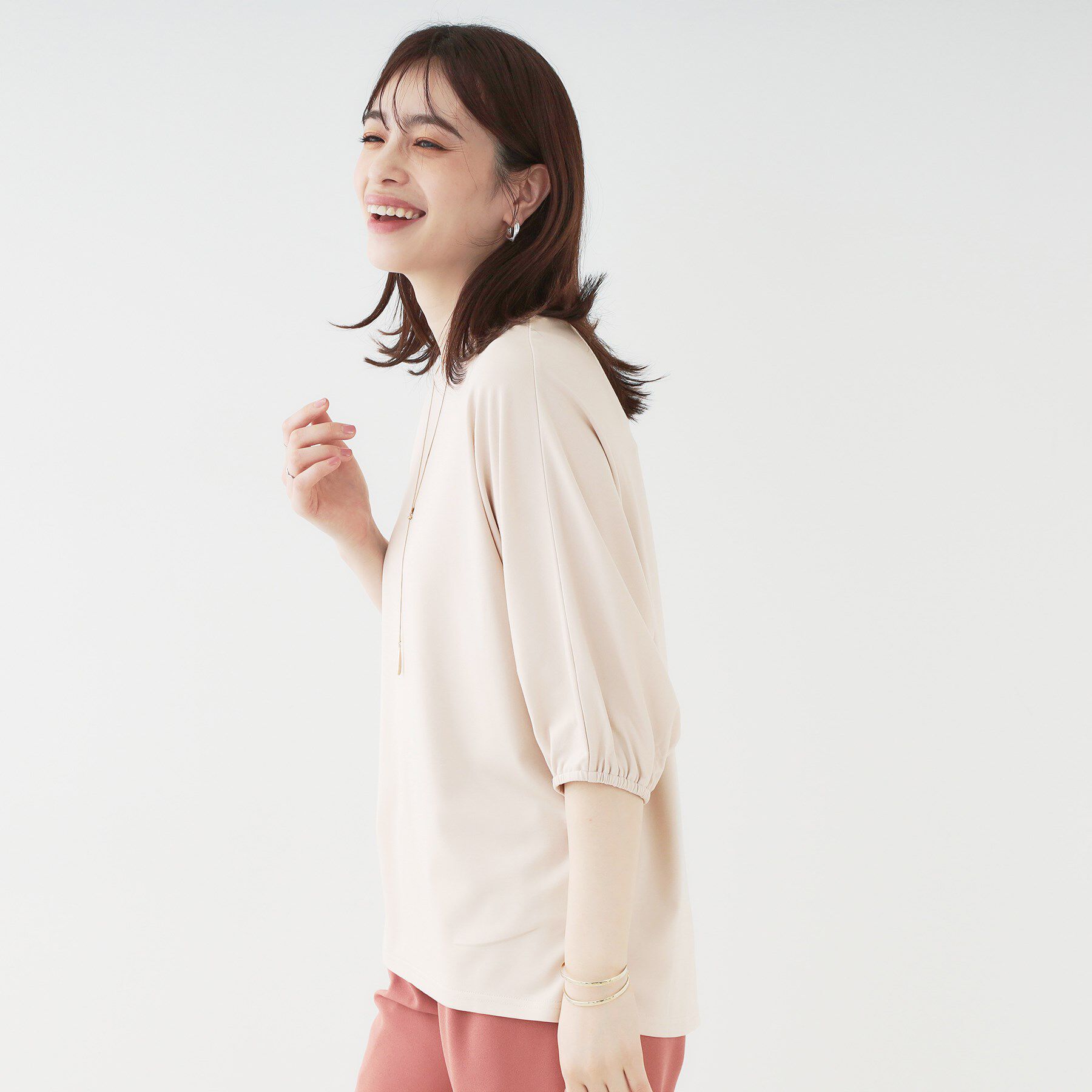 SHOO･LA･RUE「【ひんやり/UV/二の腕カバー】肘まで隠れるとろみドルマン5分袖トップス」|Tシャツ・カットソー|