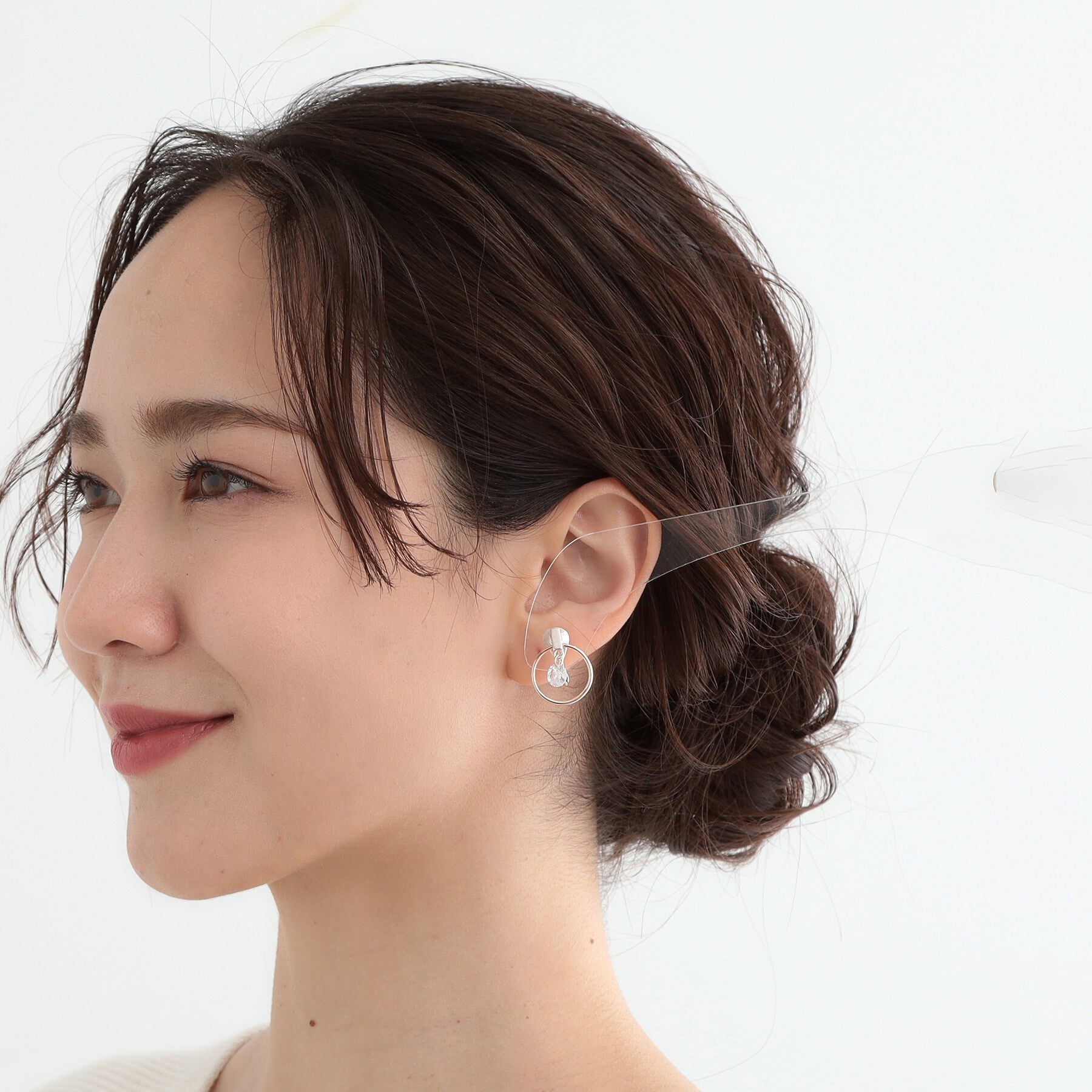 SHOO･LA･RUE「【痛くなりにくい】ビジューフープイヤリング」|イヤリング|