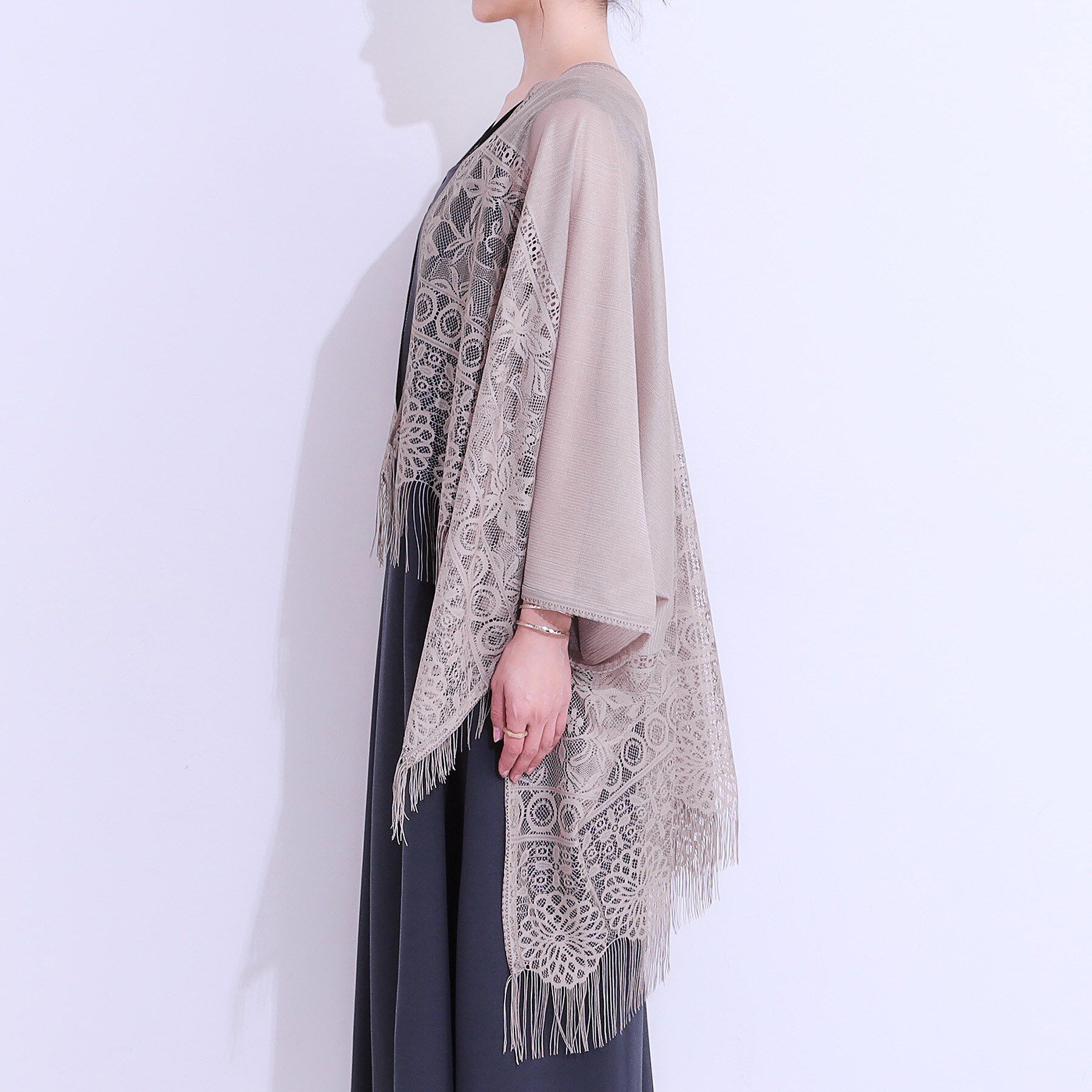 SHOO･LA･RUE「花柄レースポンチョ」|ポンチョ・ケープ|