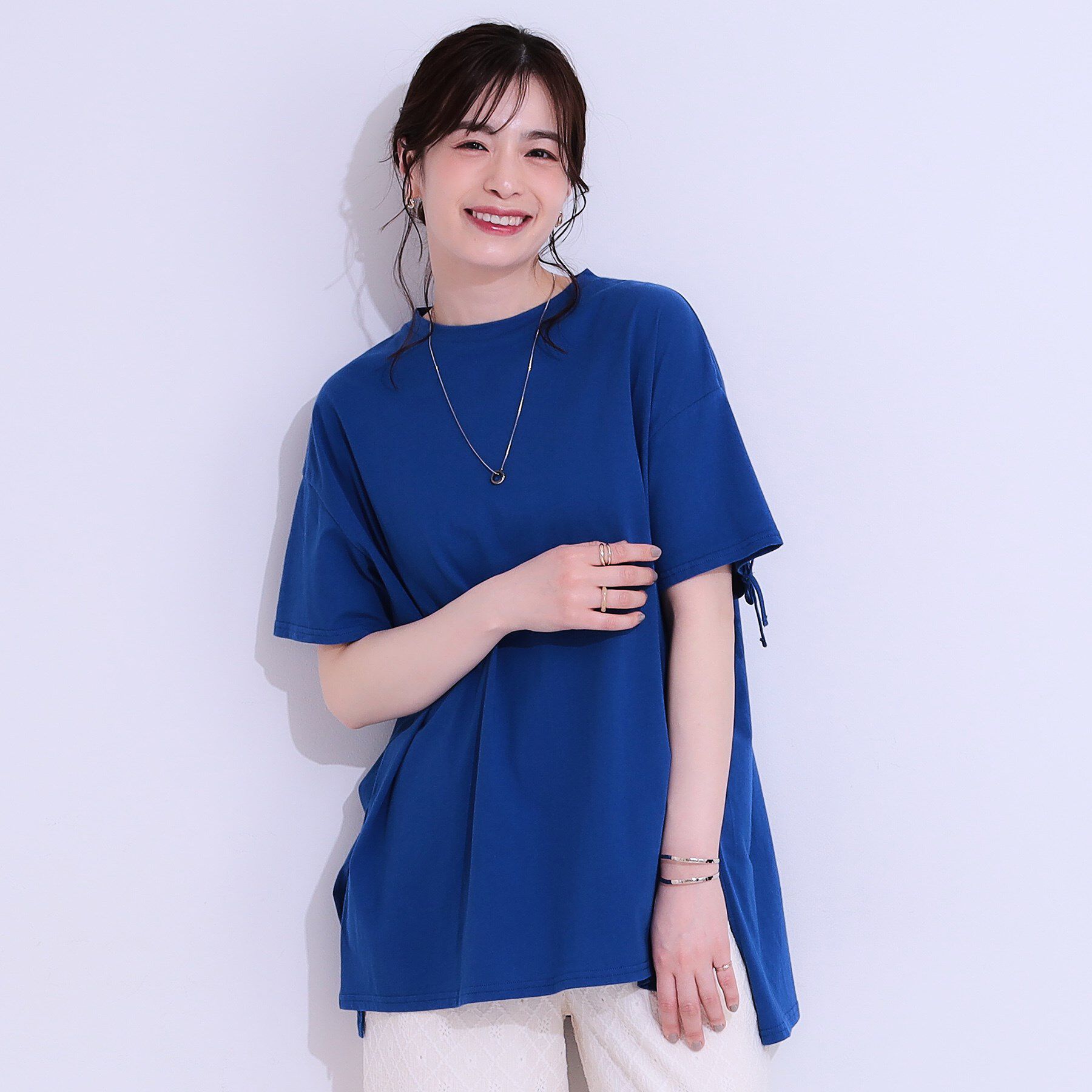 SHOO･LA･RUE「ヒップが隠せる バックシャーリング チュニックTシャツ」|チュニック|