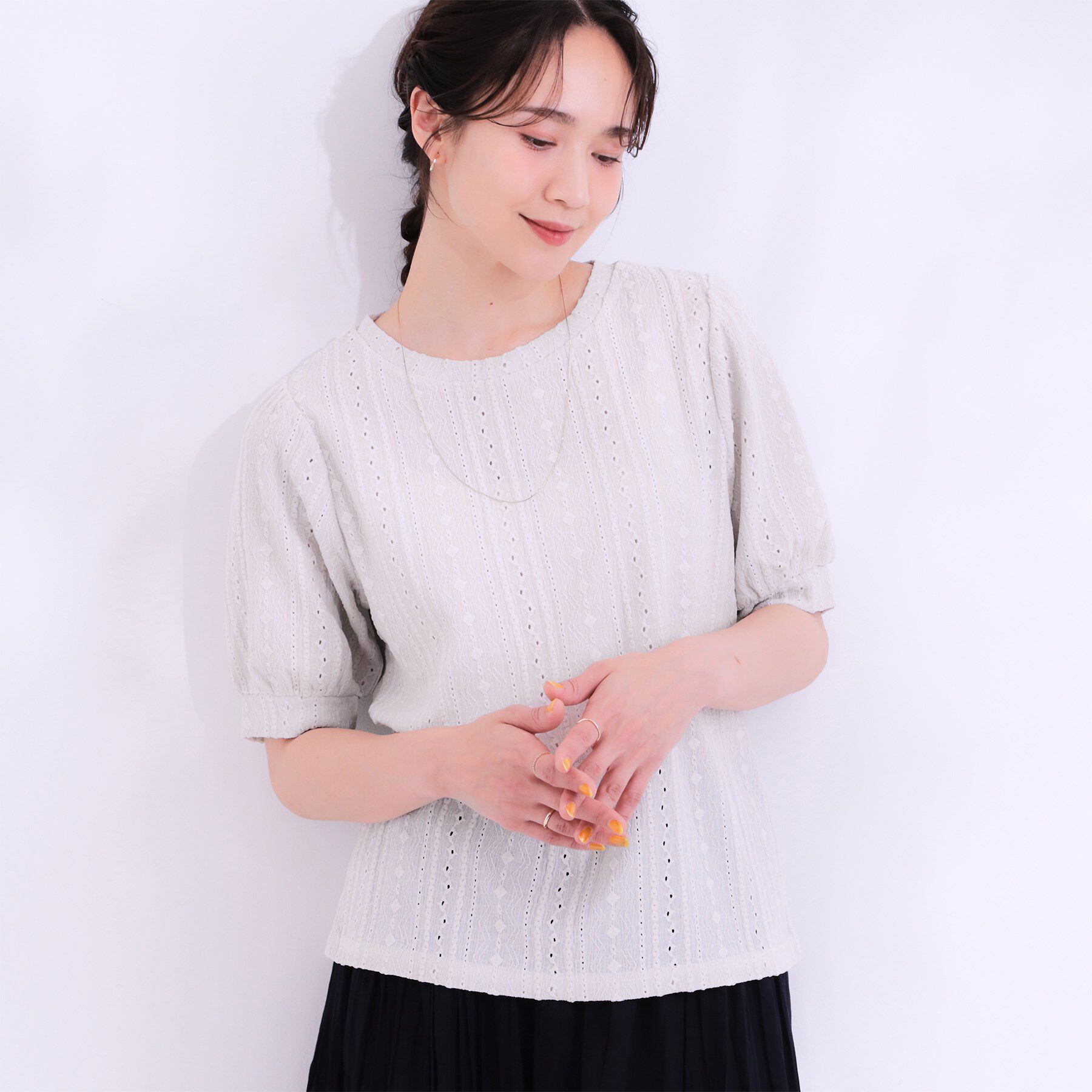 SHOO･LA･RUE「【S-LL/二の腕カバー】大人フェミニンな印象に ジャカードレーストップス」|Tシャツ・カットソー|グレージュ(050)