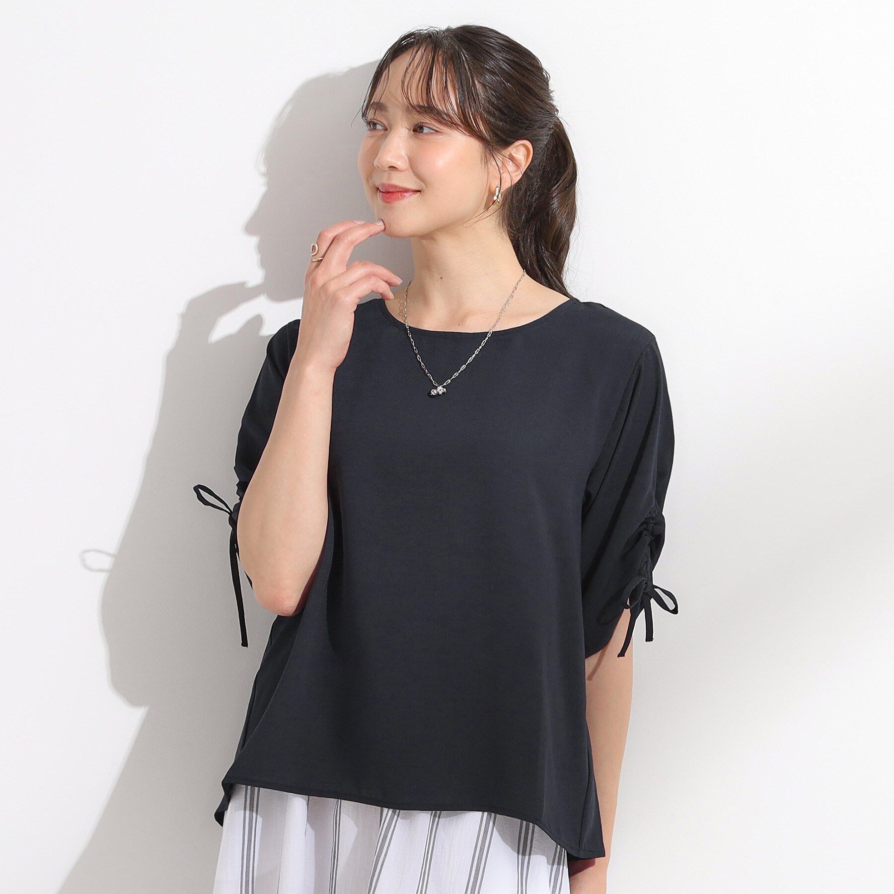 SHOO･LA･RUE「【セットアップ可/洗える/S-LL】お袖シャーリング 麻調5分袖ブラウス」|シャツ・ブラウス|