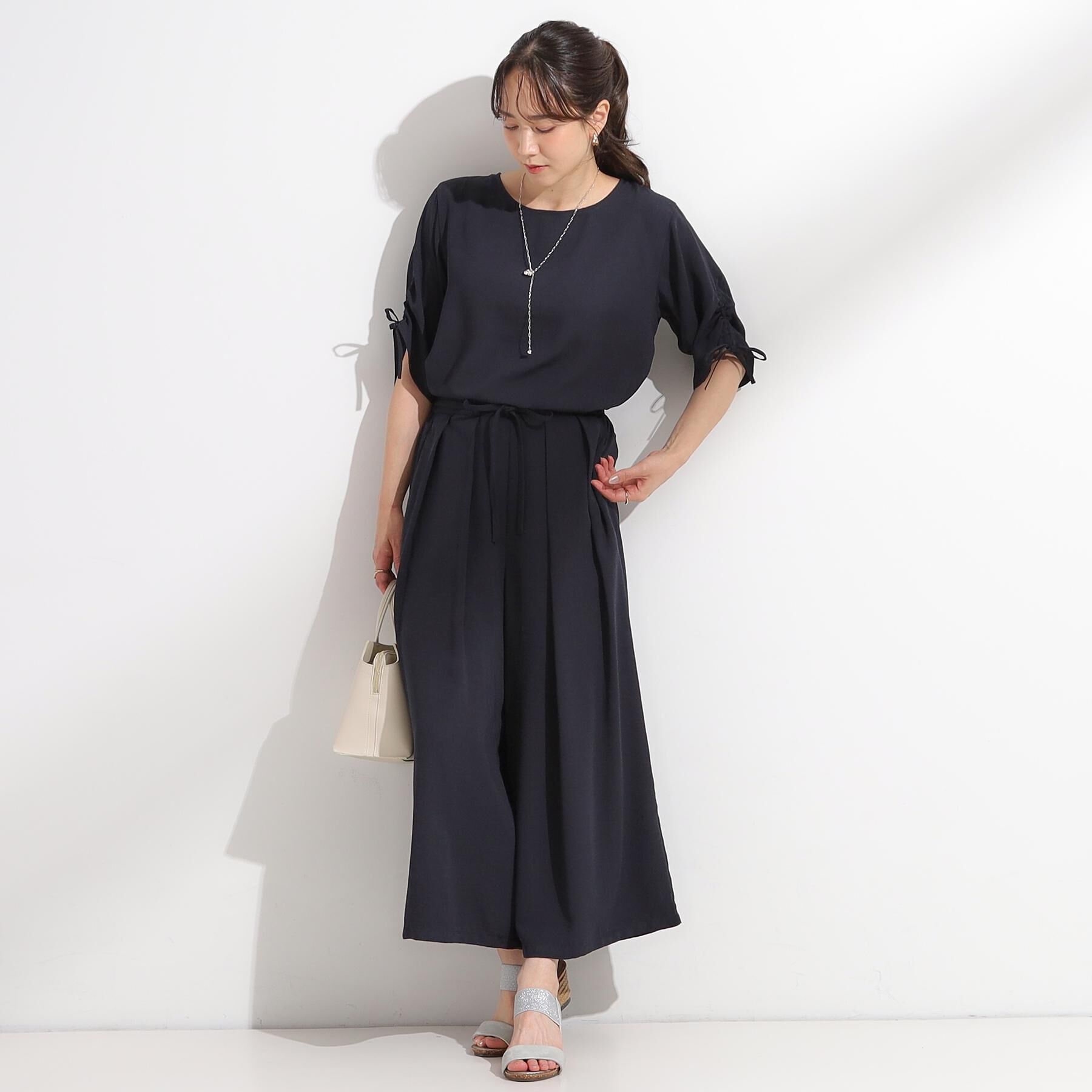 SHOO･LA･RUE「【セットアップ可/洗える/S-LL】お袖シャーリング 麻調5分袖ブラウス」|シャツ・ブラウス|