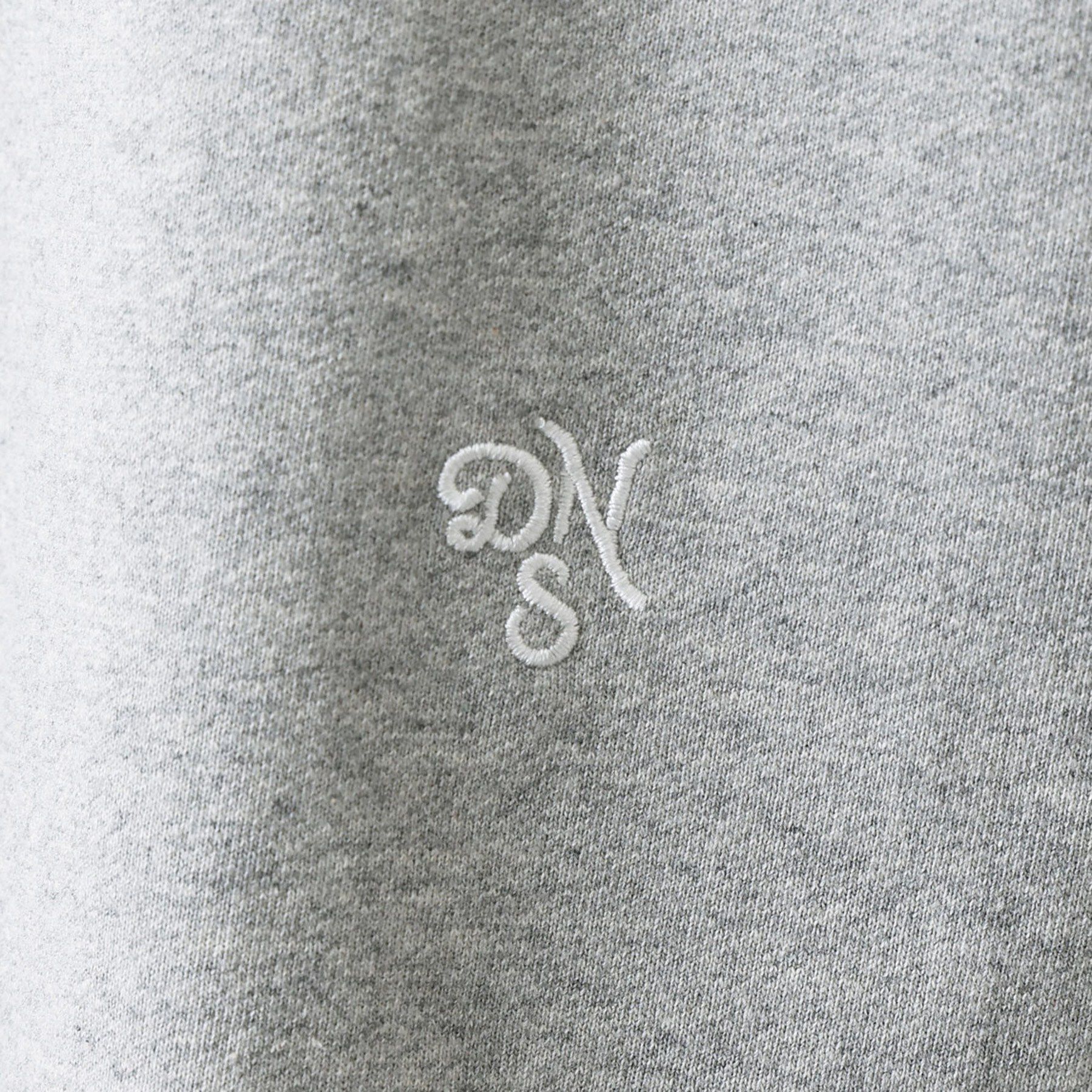 Dessin「【新色追加／360度可愛い】バックヘンリーカットソー5分袖」|Tシャツ・カットソー|