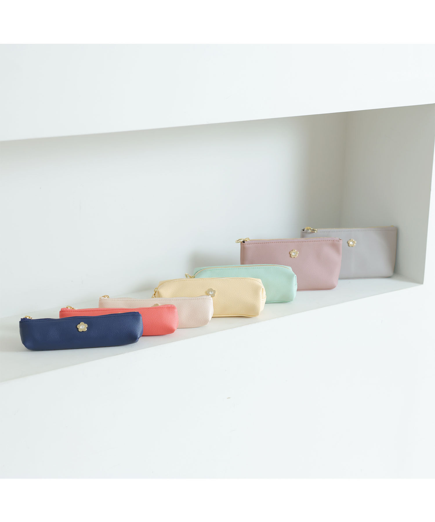 MARY QUANT「ビジューデイジー ペンケースS」|ポーチ|