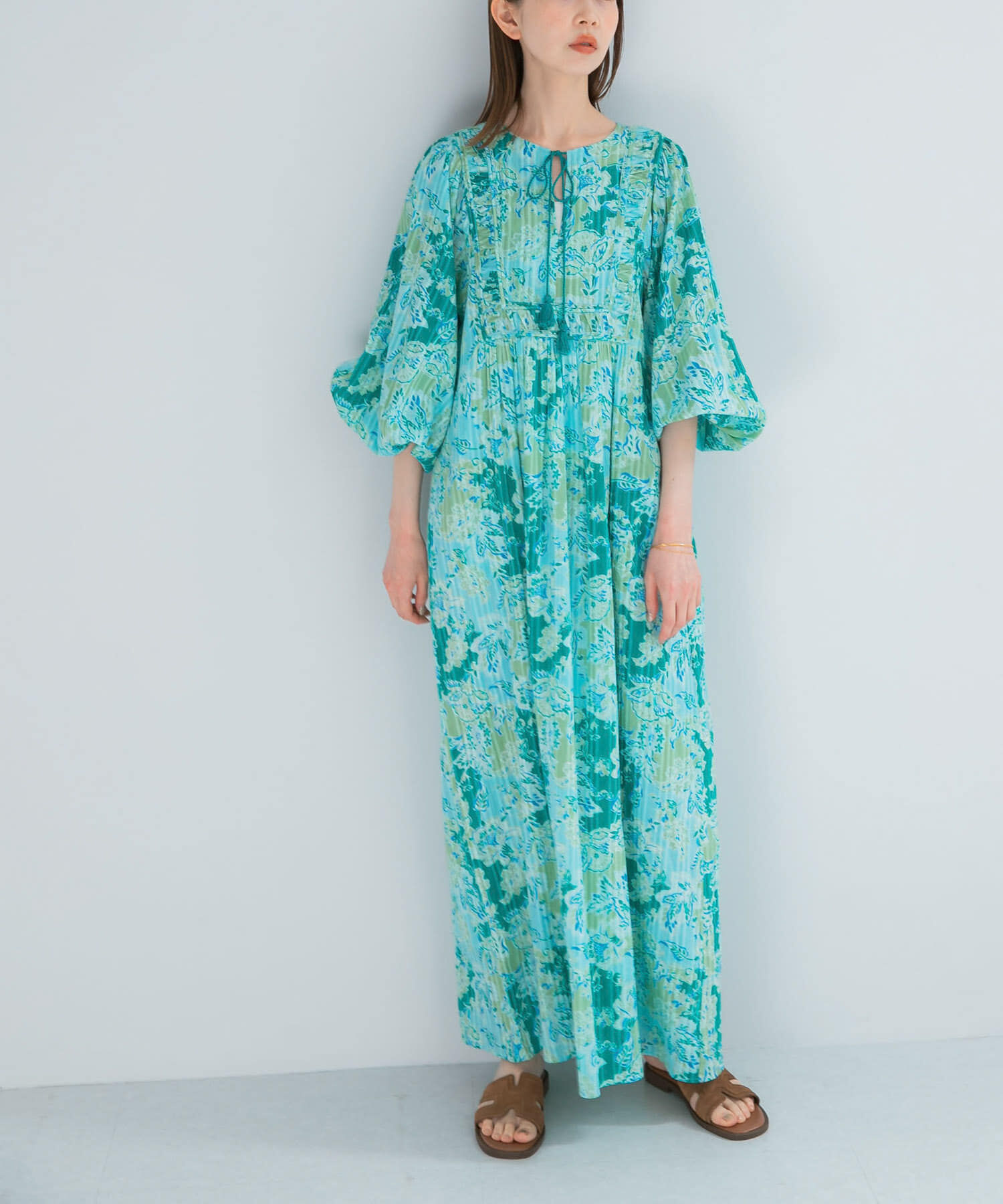 URBAN RESEARCH ROSSO「sara mallika　COTTON BOHEMIAN FLOWER DRESS」|ワンピース|