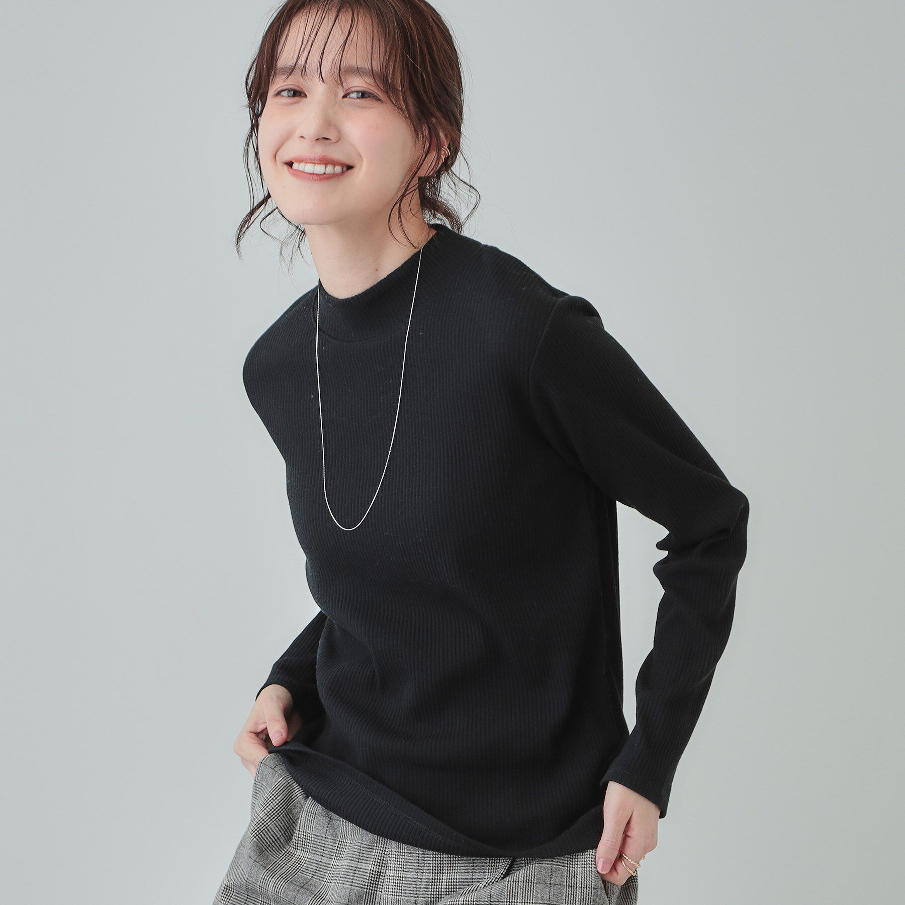 SHOO･LA･RUE「【S-LL】テレコリブハイネックトップス」|Tシャツ・カットソー|ブラック(019)