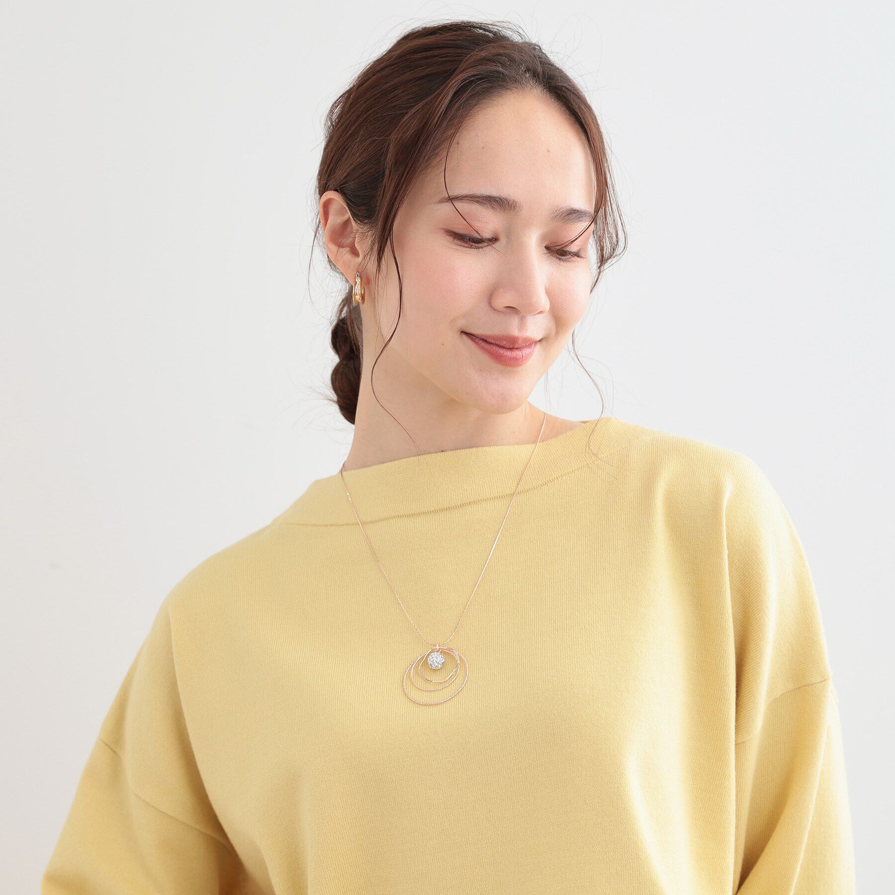 SHOO･LA･RUE「スリーサークルポイントパヴェネックレス」|ネックレス|