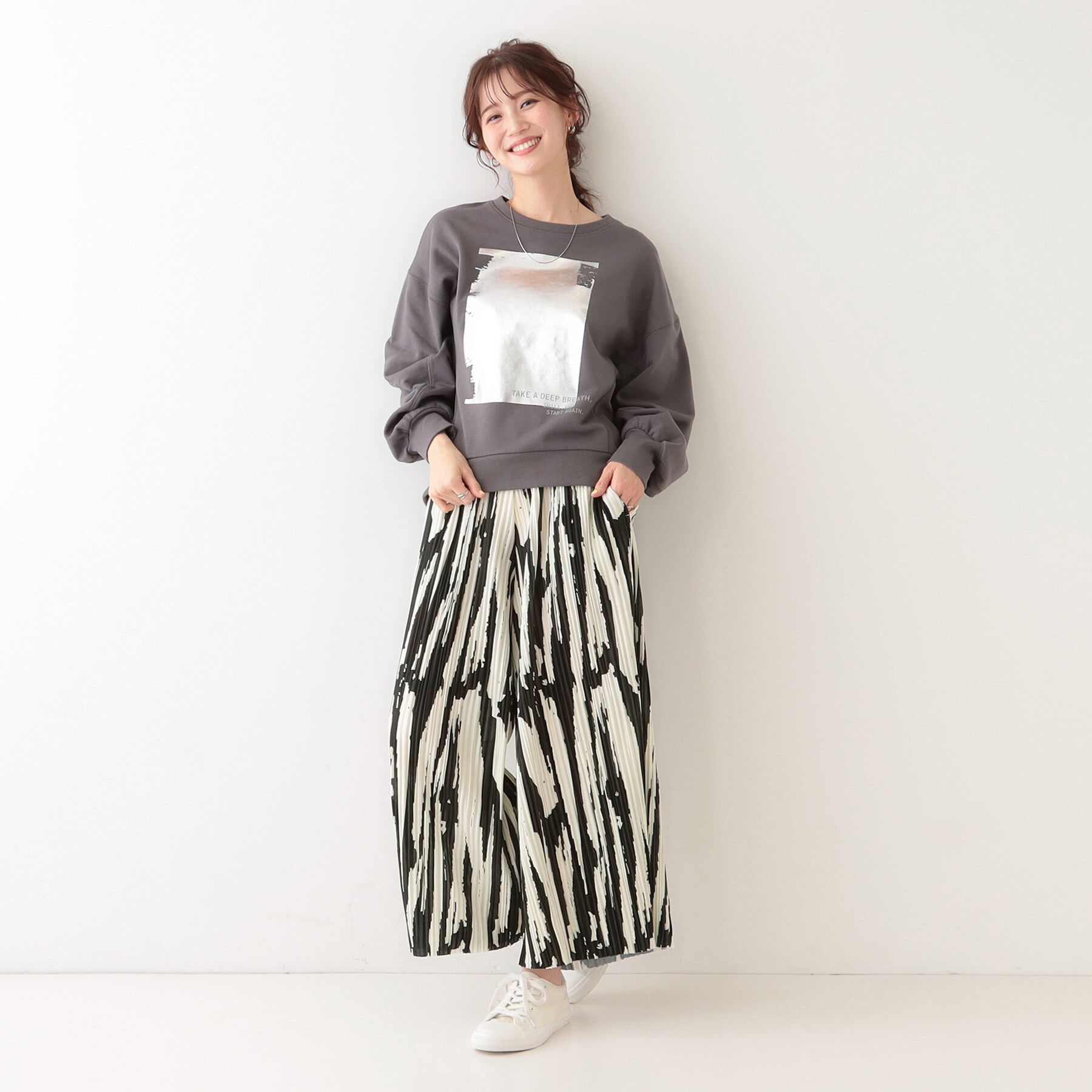 SHOO･LA･RUE「【S-LL】柄プリーツ イージーワイドパンツ」|その他|