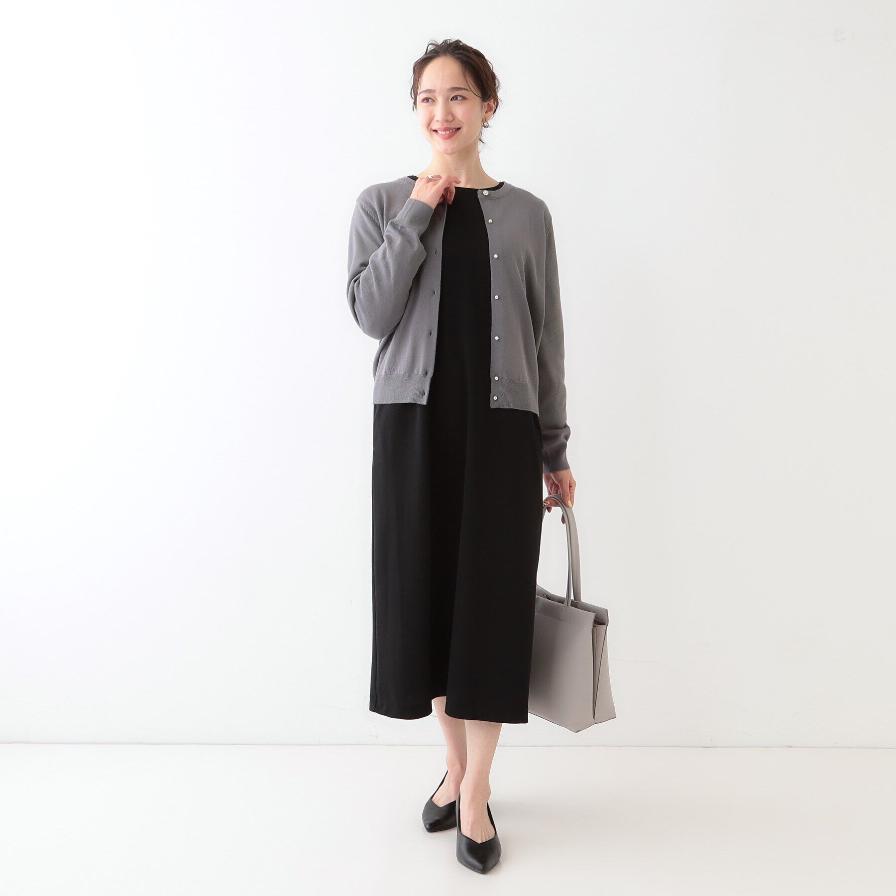 SHOO･LA･RUE「【洗える/S-LL】ビジューボタンで華やかさをプラスする きれいめニットカーディガン【CIRCRIC」|カーディガン|
