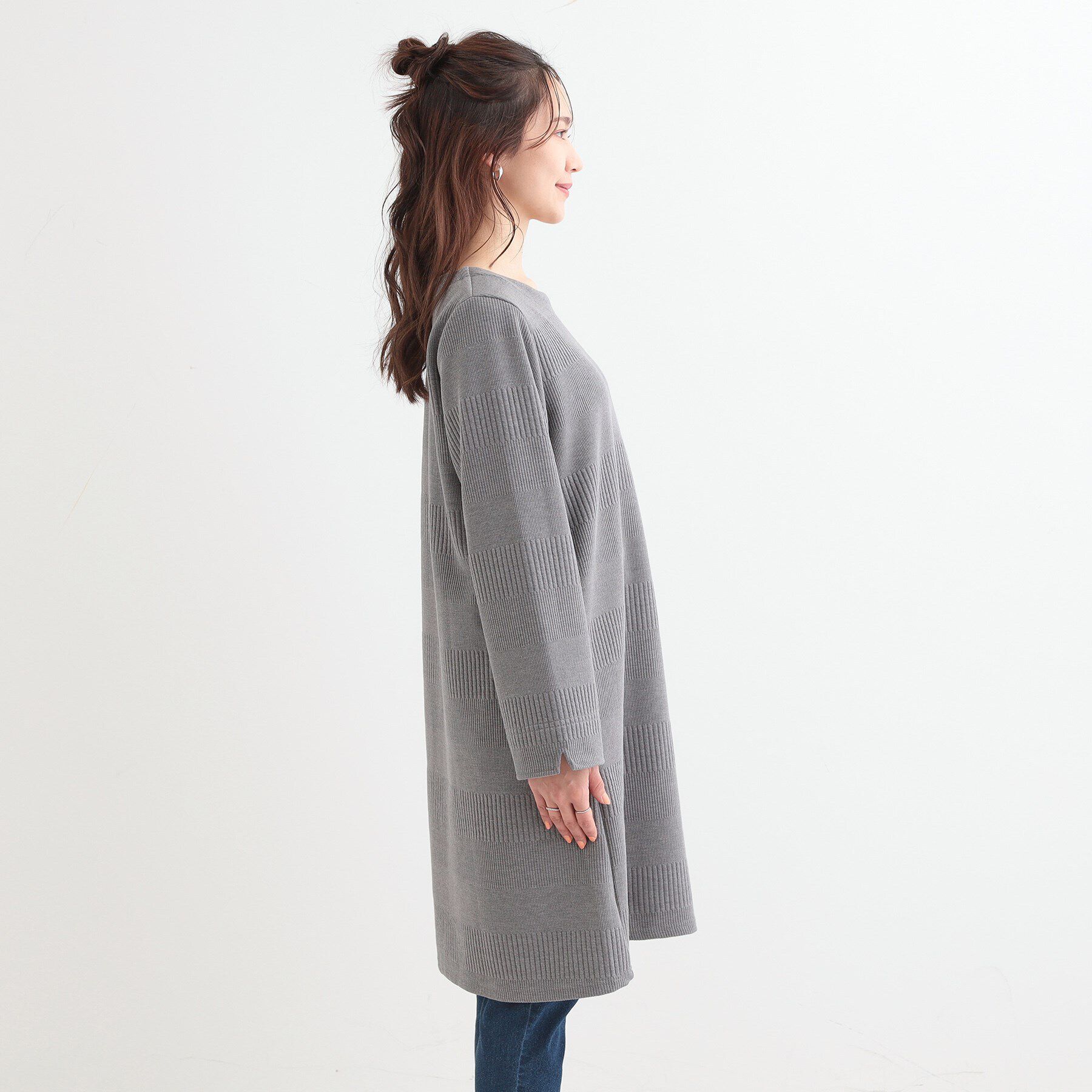 SHOO･LA･RUE「身体のラインをきれいにカバー　お袖折り返しAラインチュニックワンピース」|チュニック|