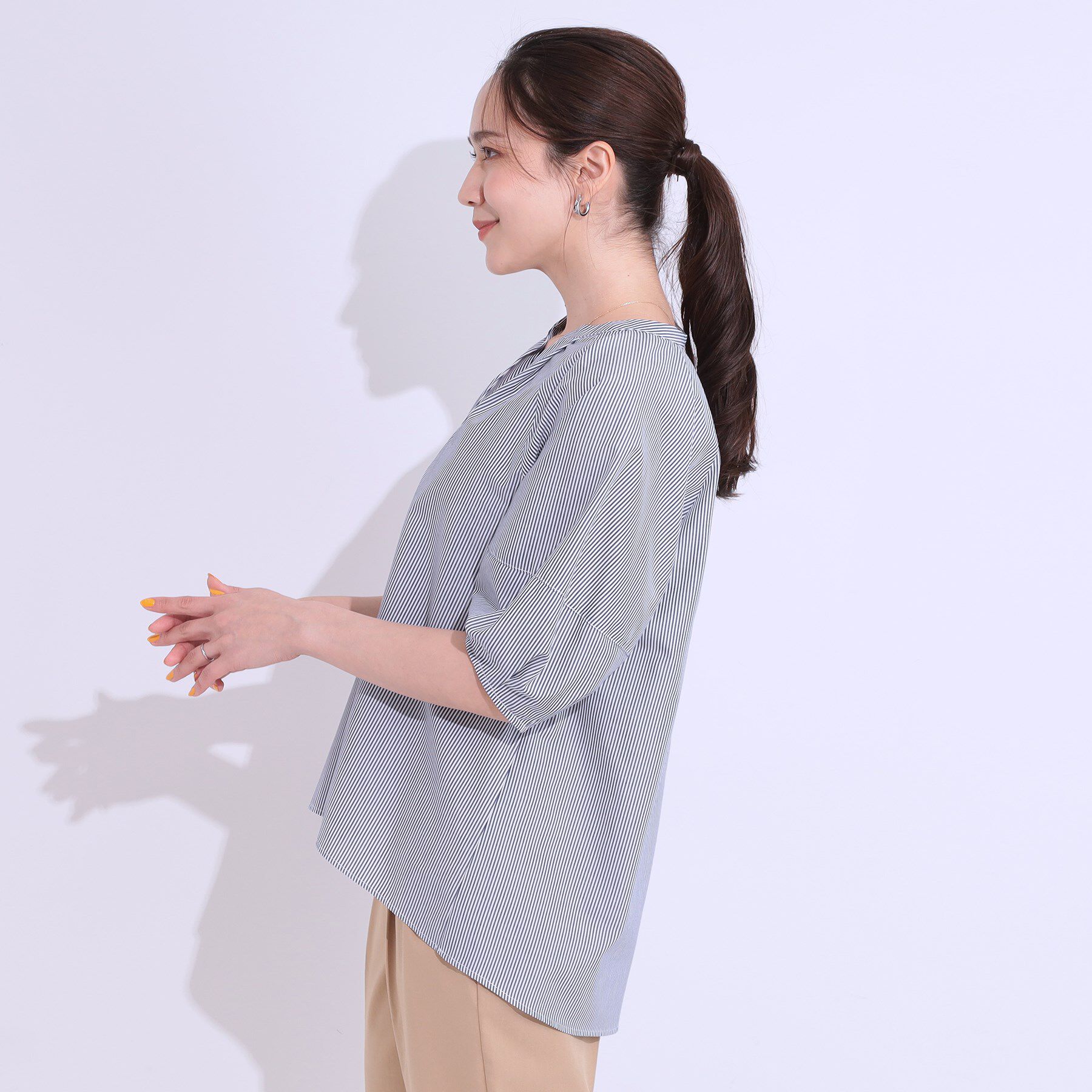 SHOO･LA･RUE「【洗える/S-LL】洗濯後しわになりにくい 5分袖スキッパーブラウス」|シャツ・ブラウス|