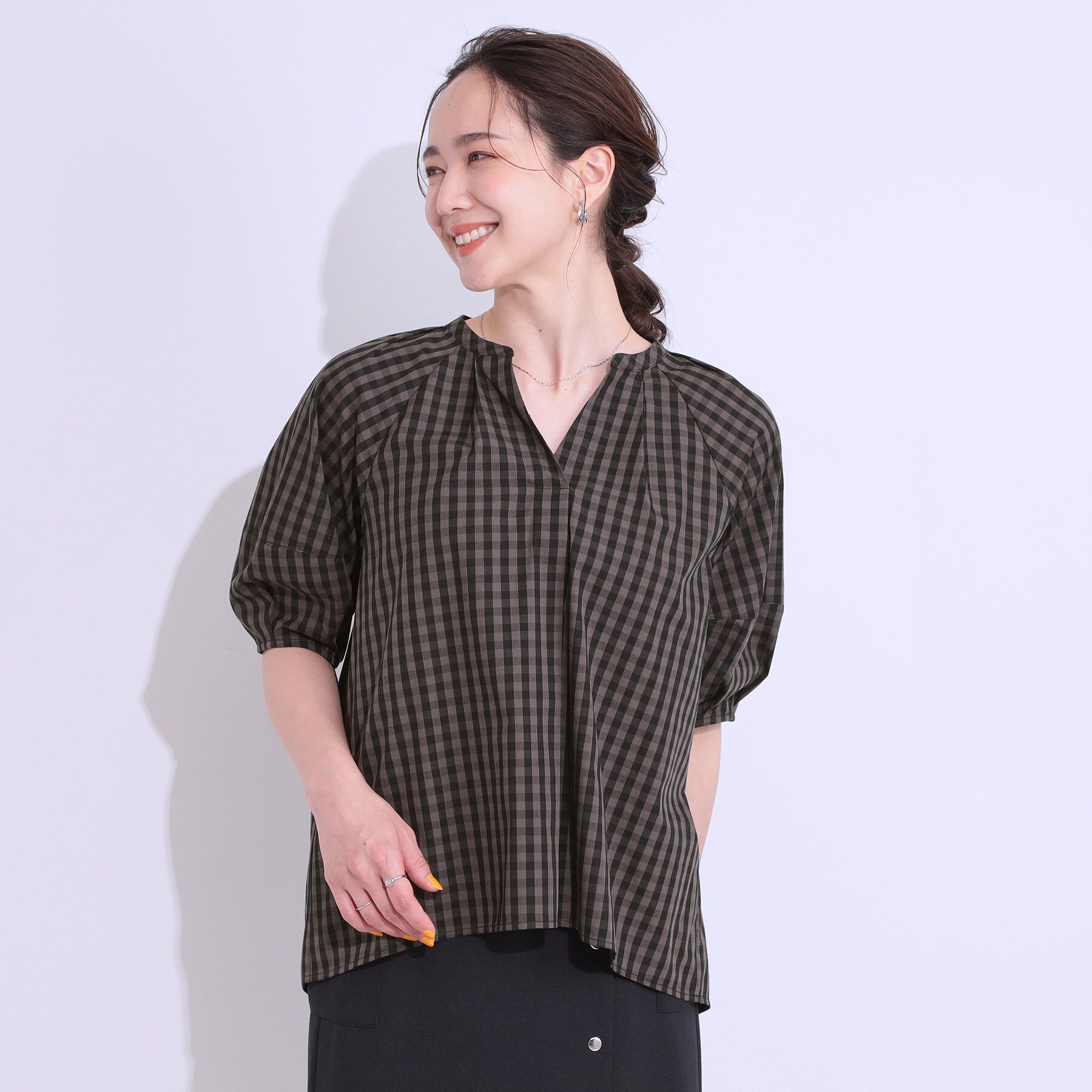 SHOO･LA･RUE「【洗える/S-LL】洗濯後しわになりにくい 5分袖スキッパーブラウス」|シャツ・ブラウス|