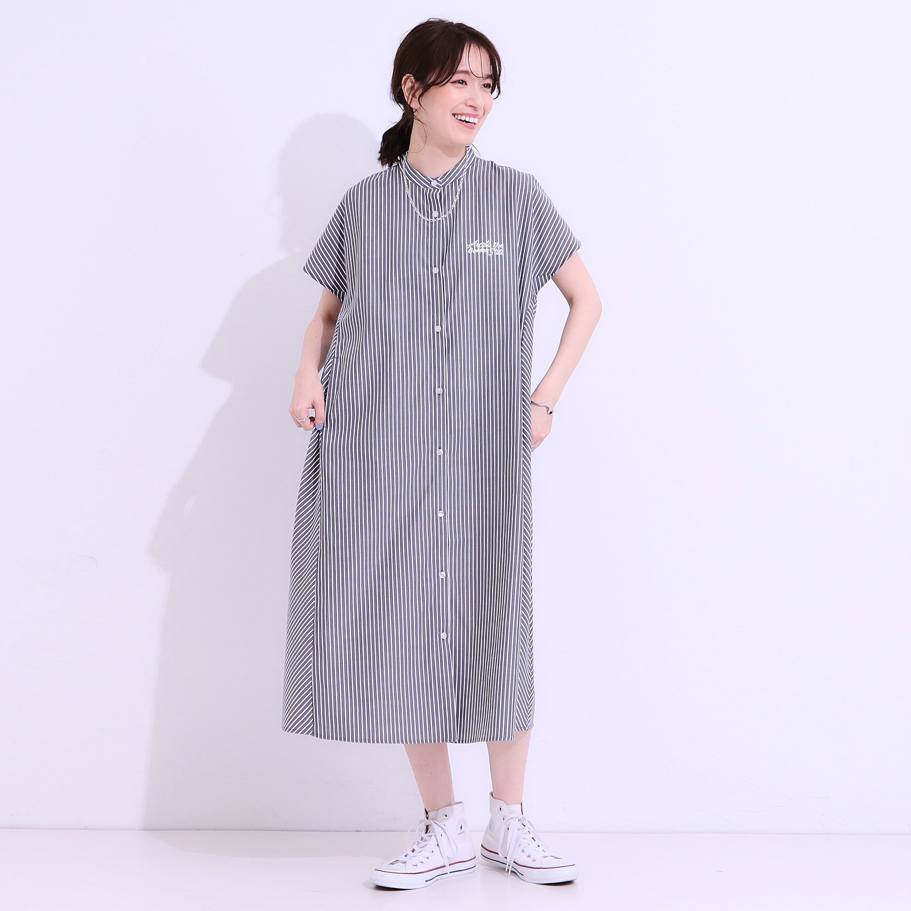 SHOO･LA･RUE「バックロゴが目を惹く ストライプシャツワンピース」|ワンピース|