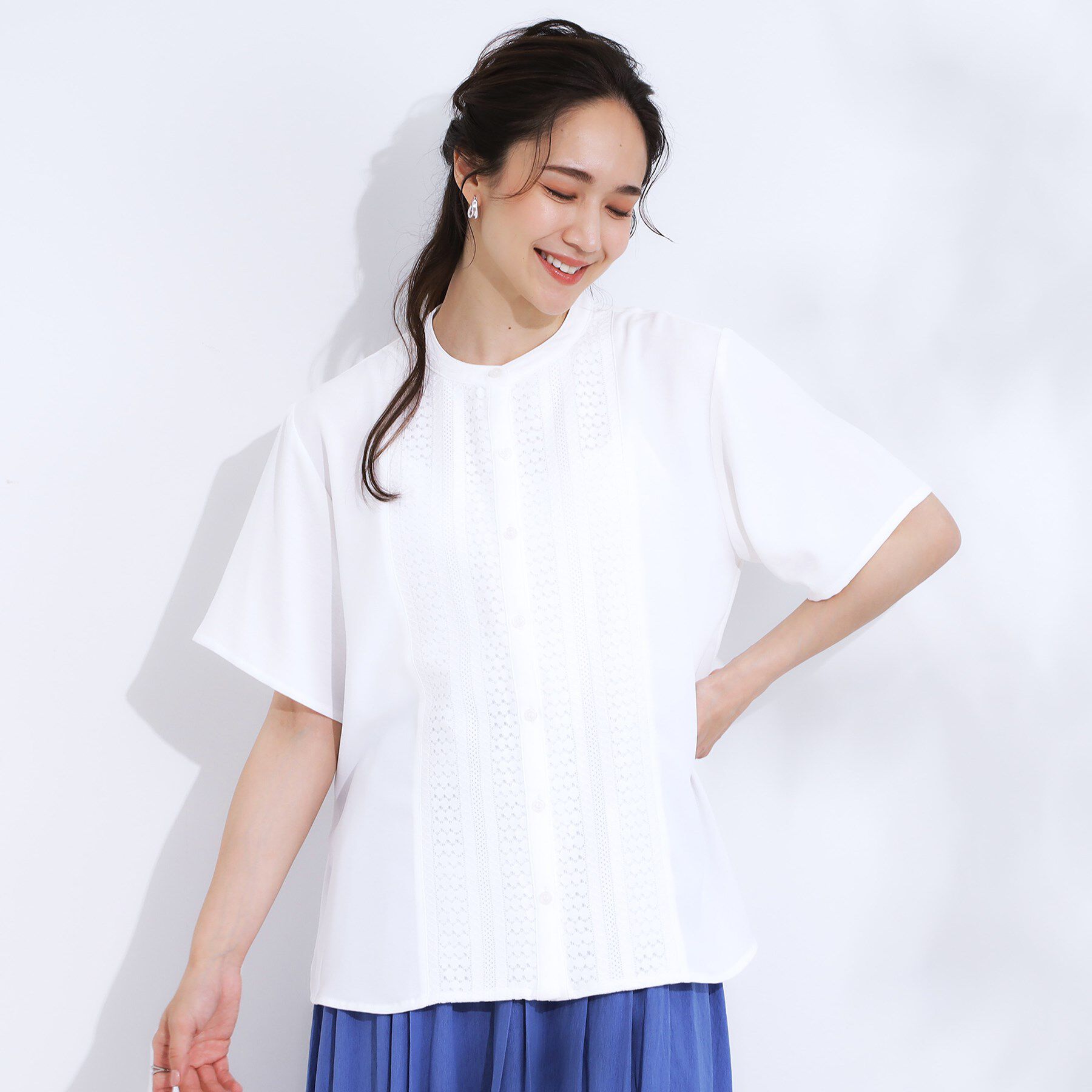 SHOO･LA･RUE「【S-LL】さらりと大人上品 レース切替半袖ブラウス」|シャツ・ブラウス|