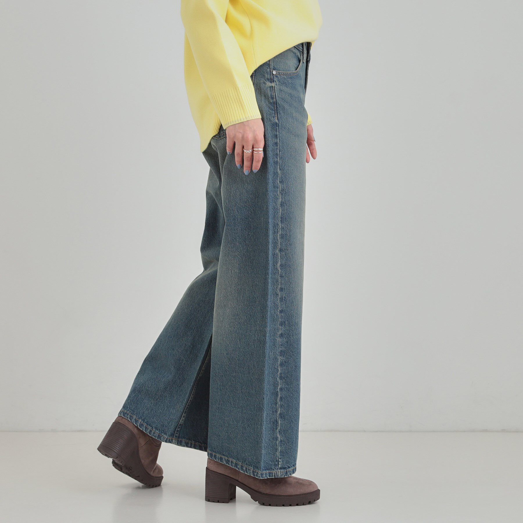 SHOO･LA･RUE「【SHOO・LA・RUE DENIM】体型カバーにも バギーデニムワイドパンツ」|デニム|